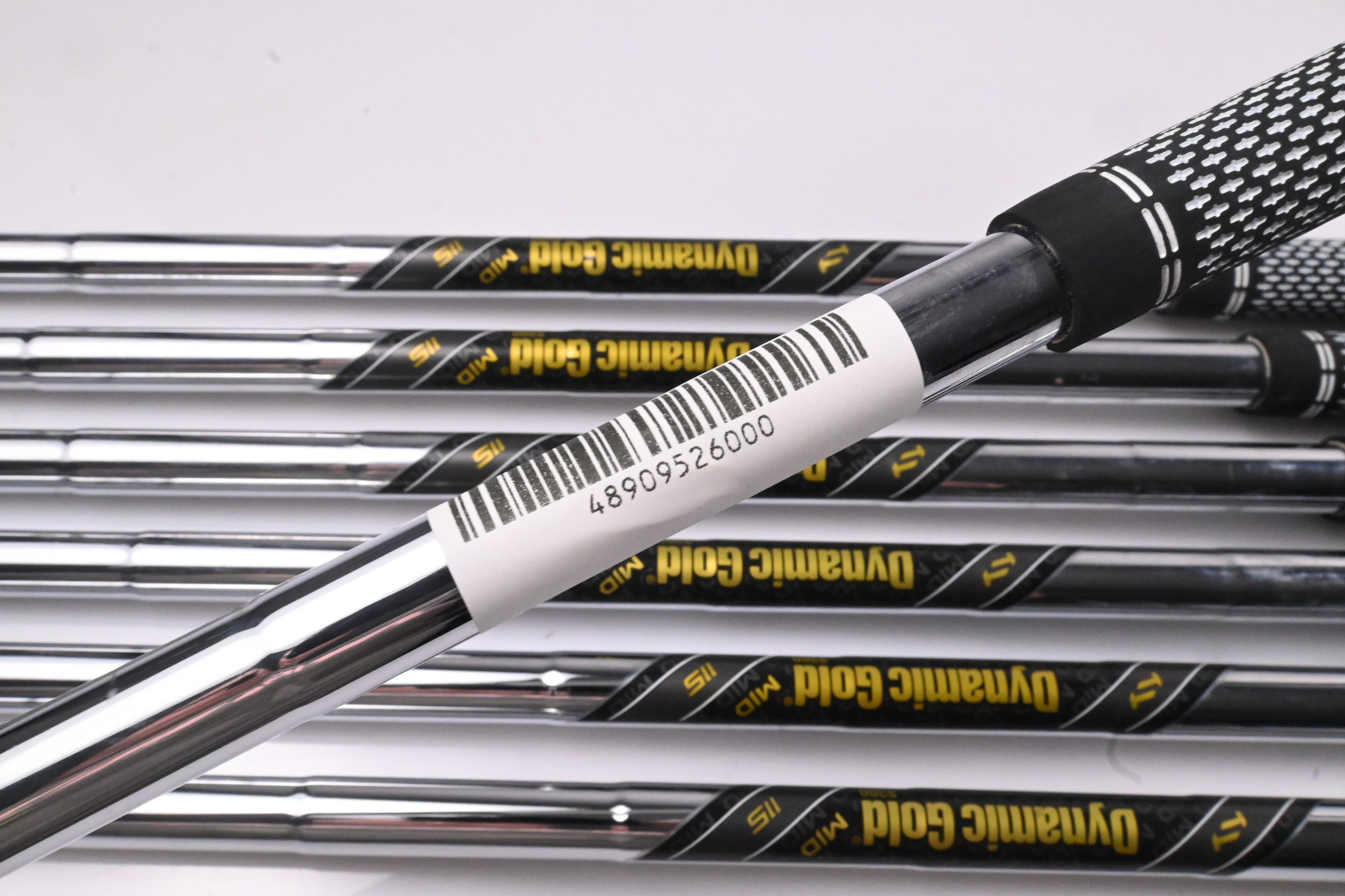 Wilson Staff Model Blade 2024 Irons / 4-PW / Stiff Flex Dynamic Gold Mid 115