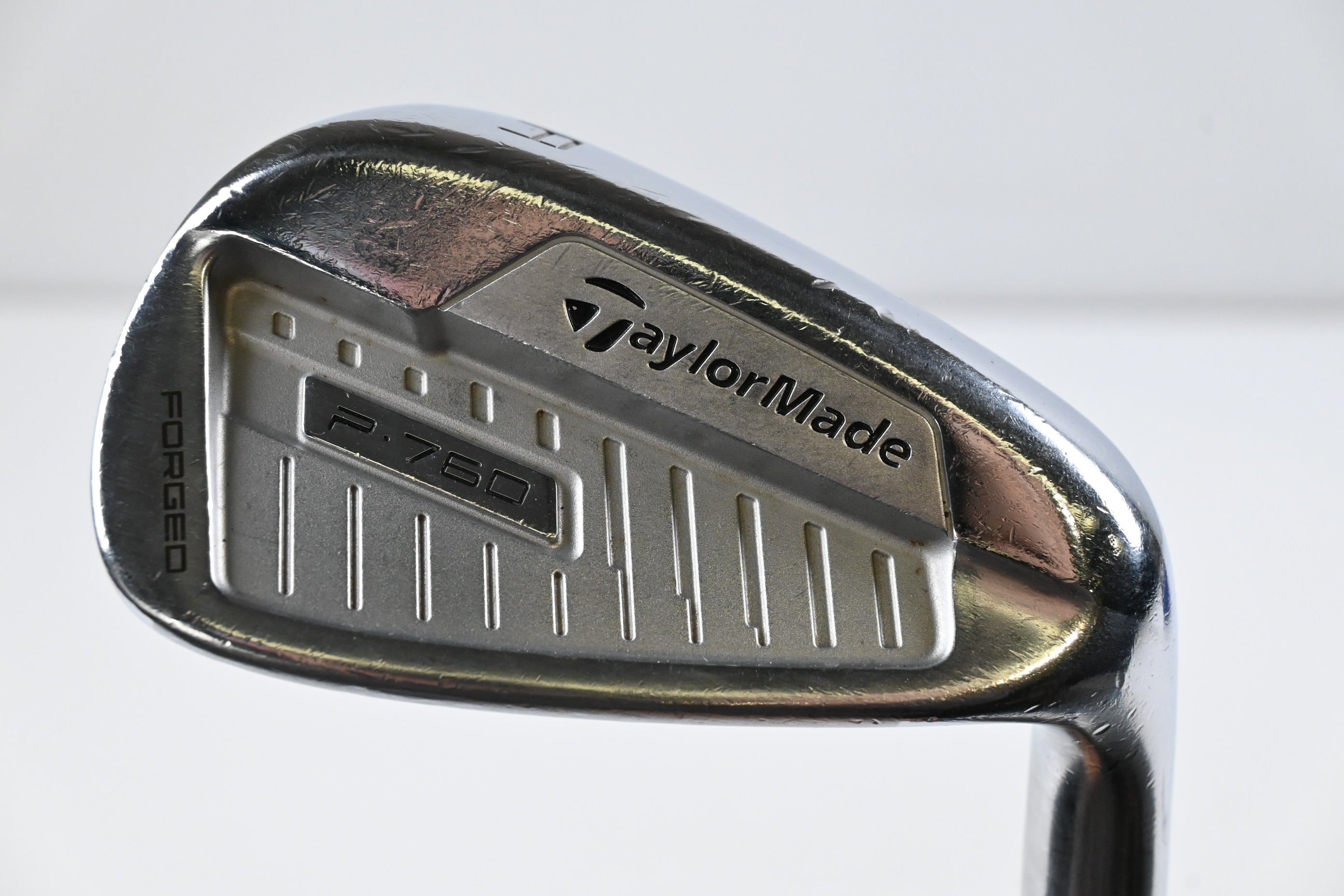 Taylormade P760 Gap Wedge / 51 Degree / Regular Flex Dynamic Gold 105 R300 Shaft