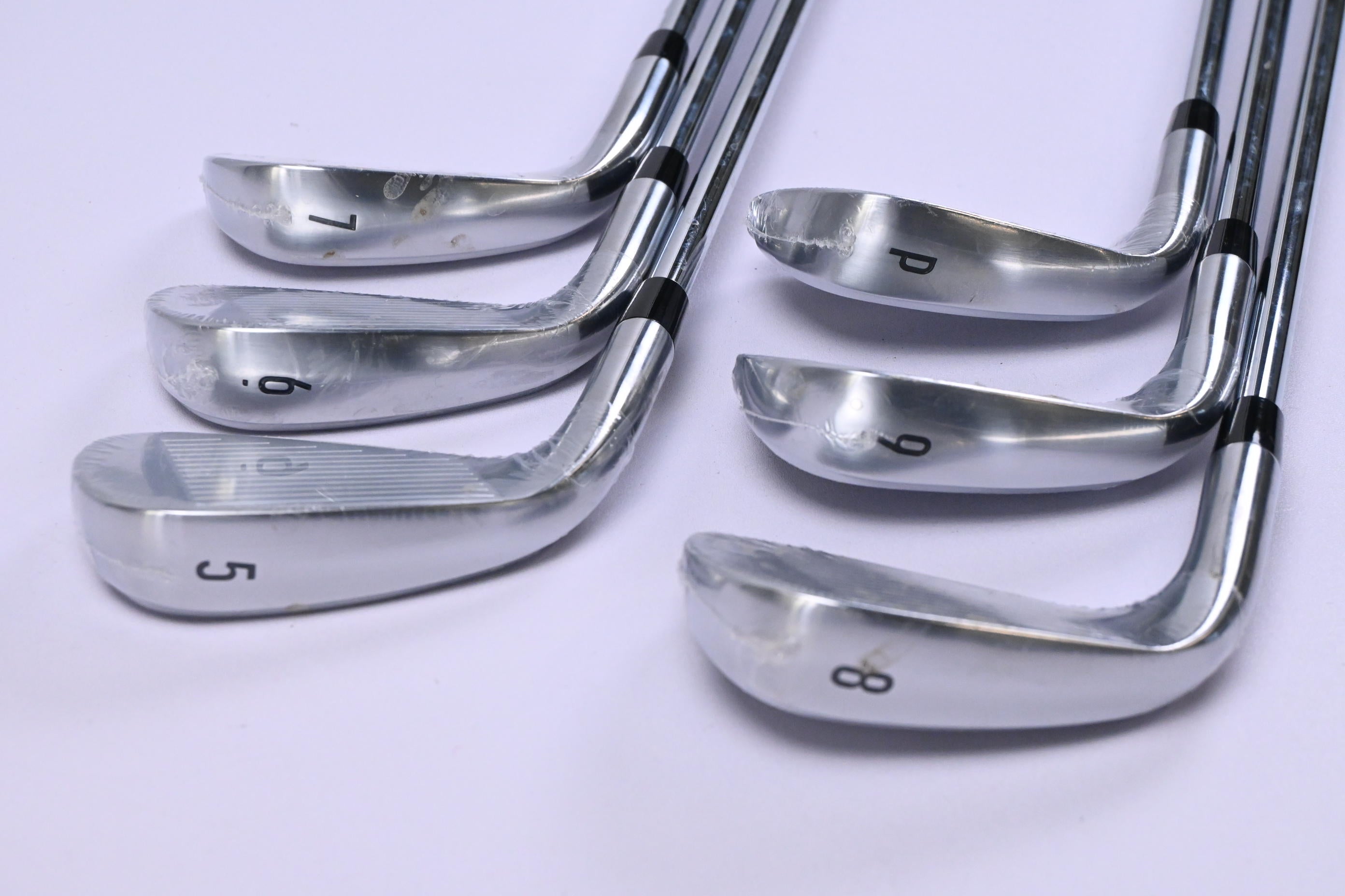 Callaway Quantum Max Irons / 5-PW / Regular Flex KBS MAX 90 Shafts