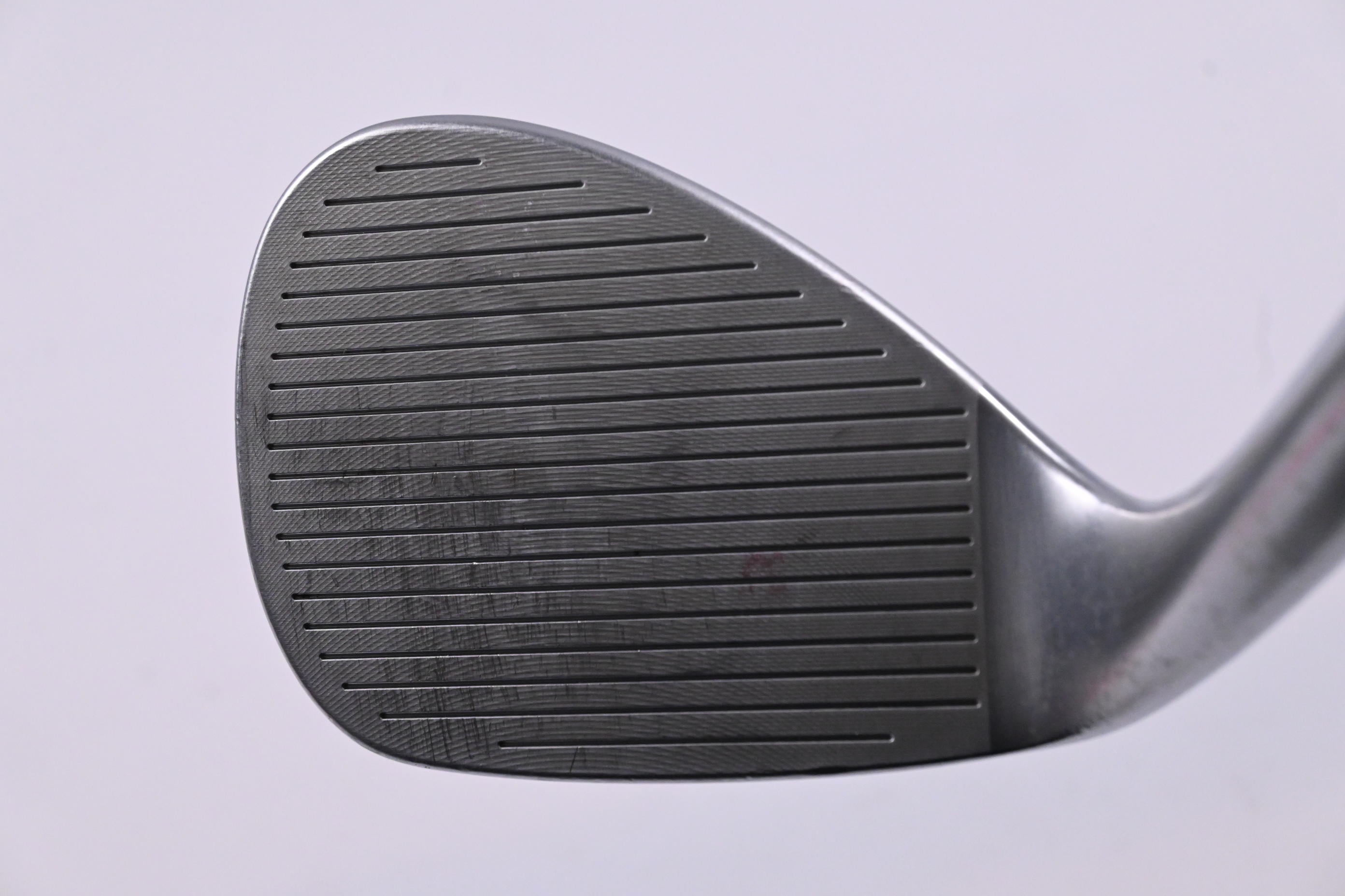 Cleveland RTX Full Face Gap Wedge / 52 Degree / Wedge Flex Dynamic Gold Spinner