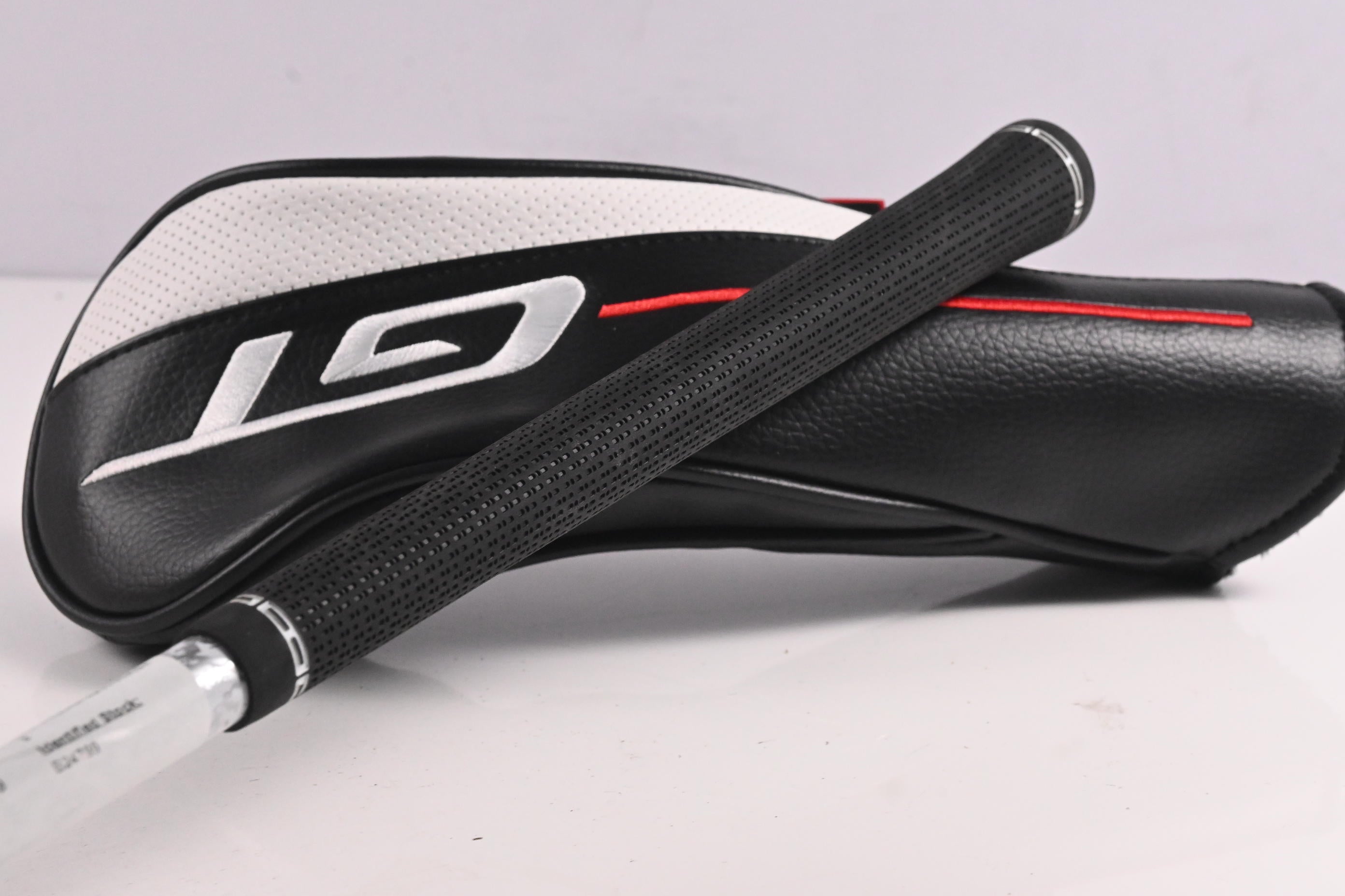Titleist GT2 #5 Wood / 18 Degree / Regular Flex Denali Red 60 Shaft