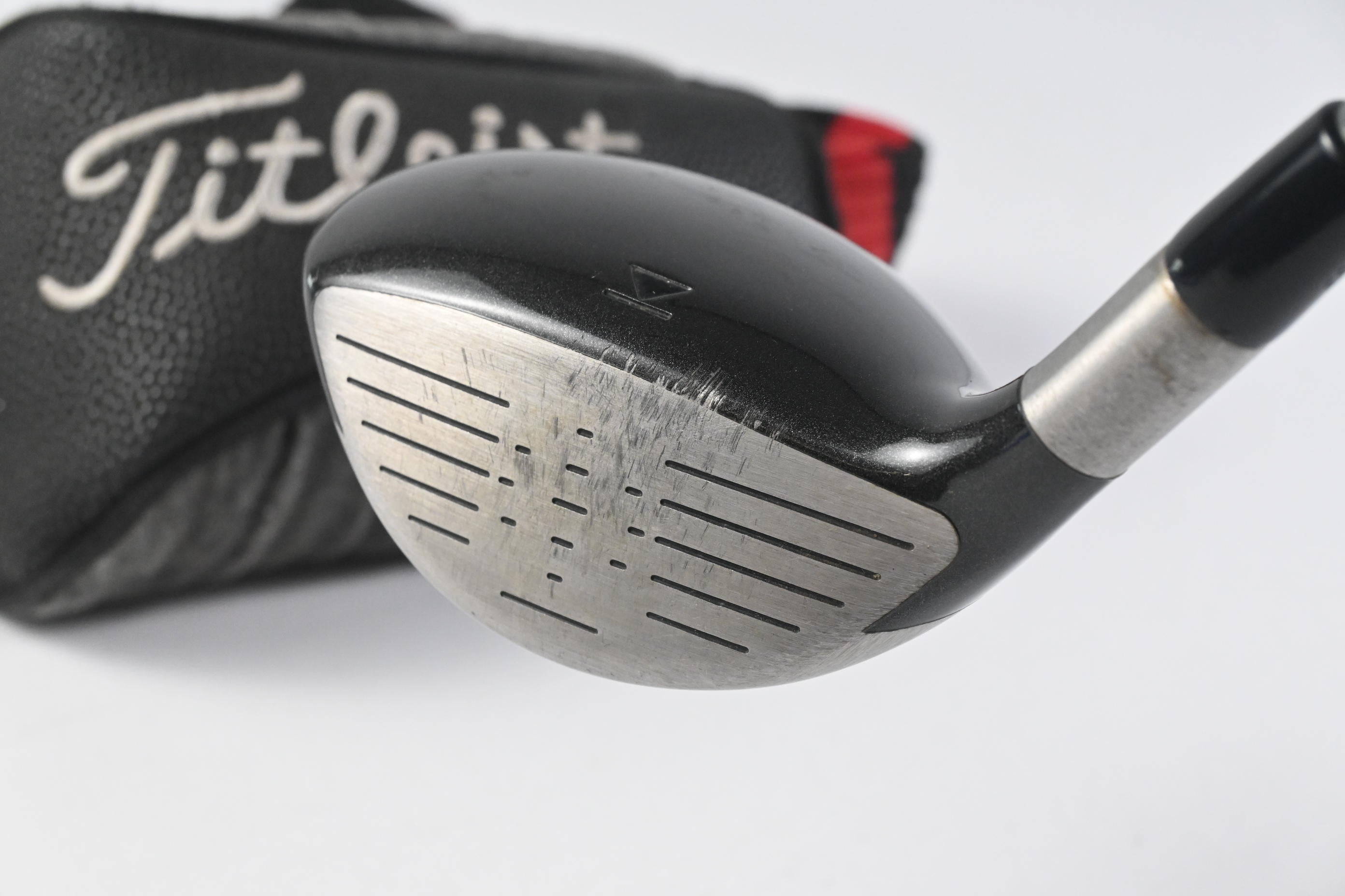 Titleist 980 F #5 Wood / 19 Degree / Regular Flex Titleist 4375 Shaft
