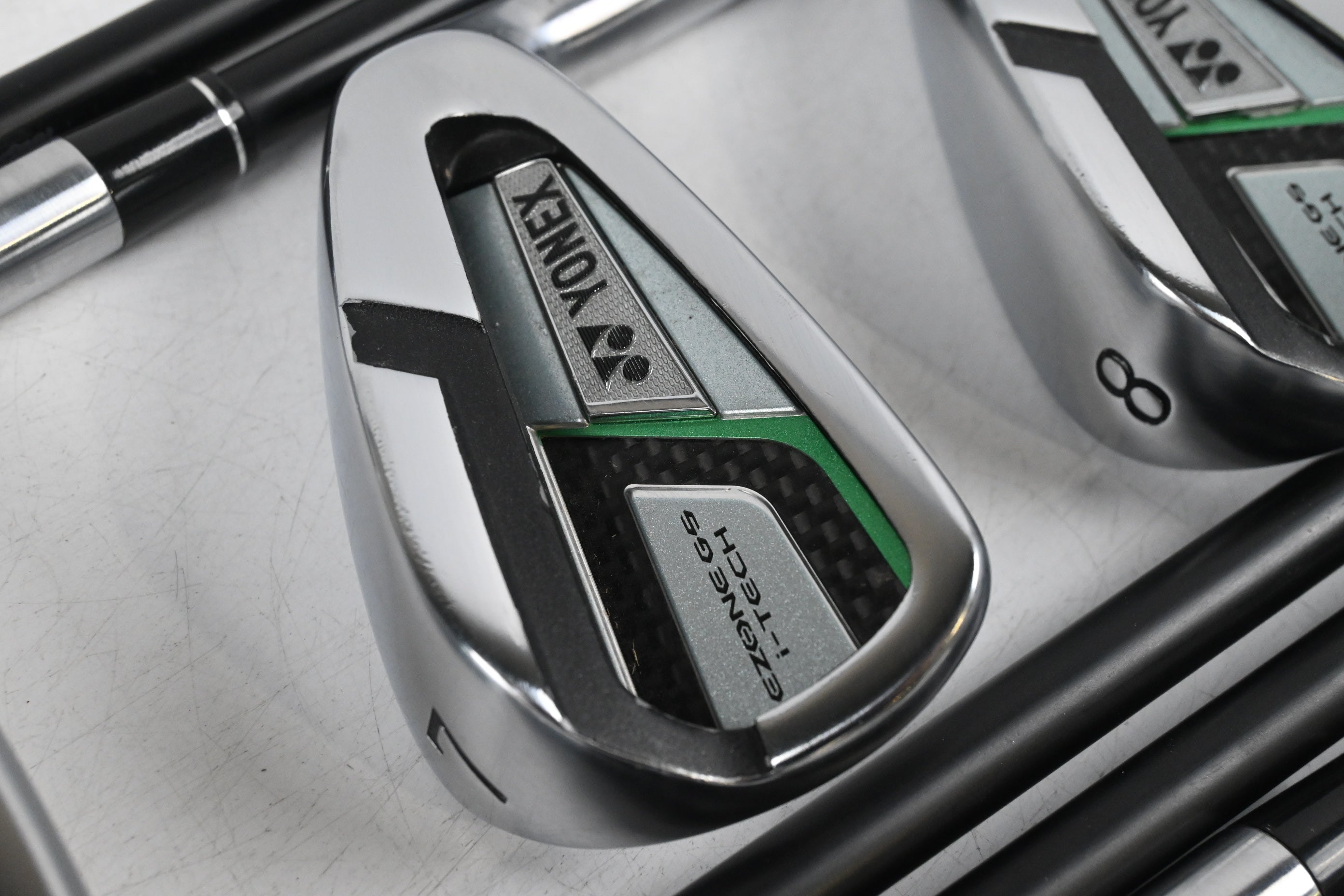 Yonex Ezone GS i-Tech Irons / 5-PW+GW+SW / Regular Flex Yonex EX-G02 Shafts