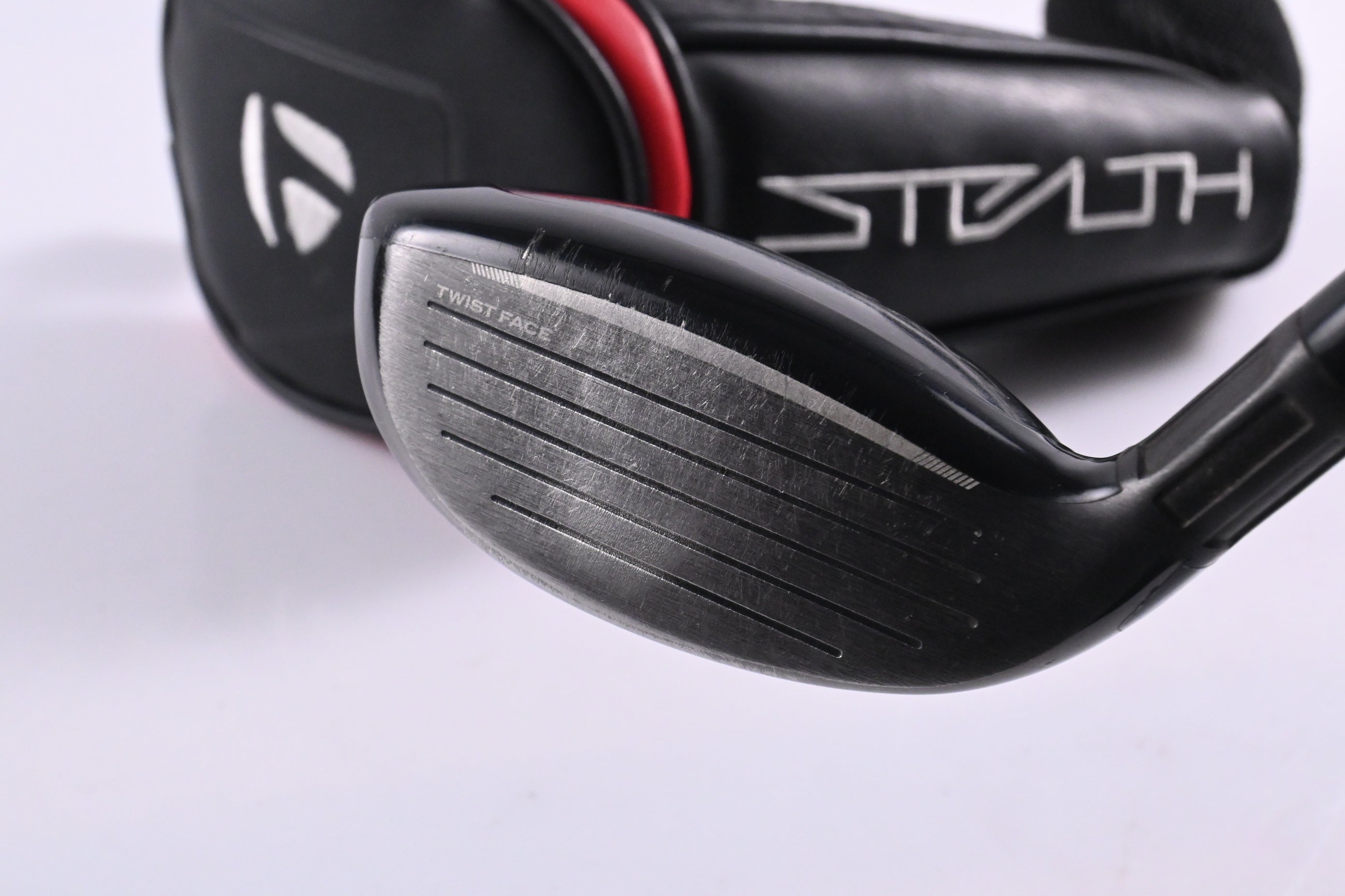 Taylormade Stealth #3 Hybrid / 19 Degree / Stiff Flex Ventus Red 7 Shaft