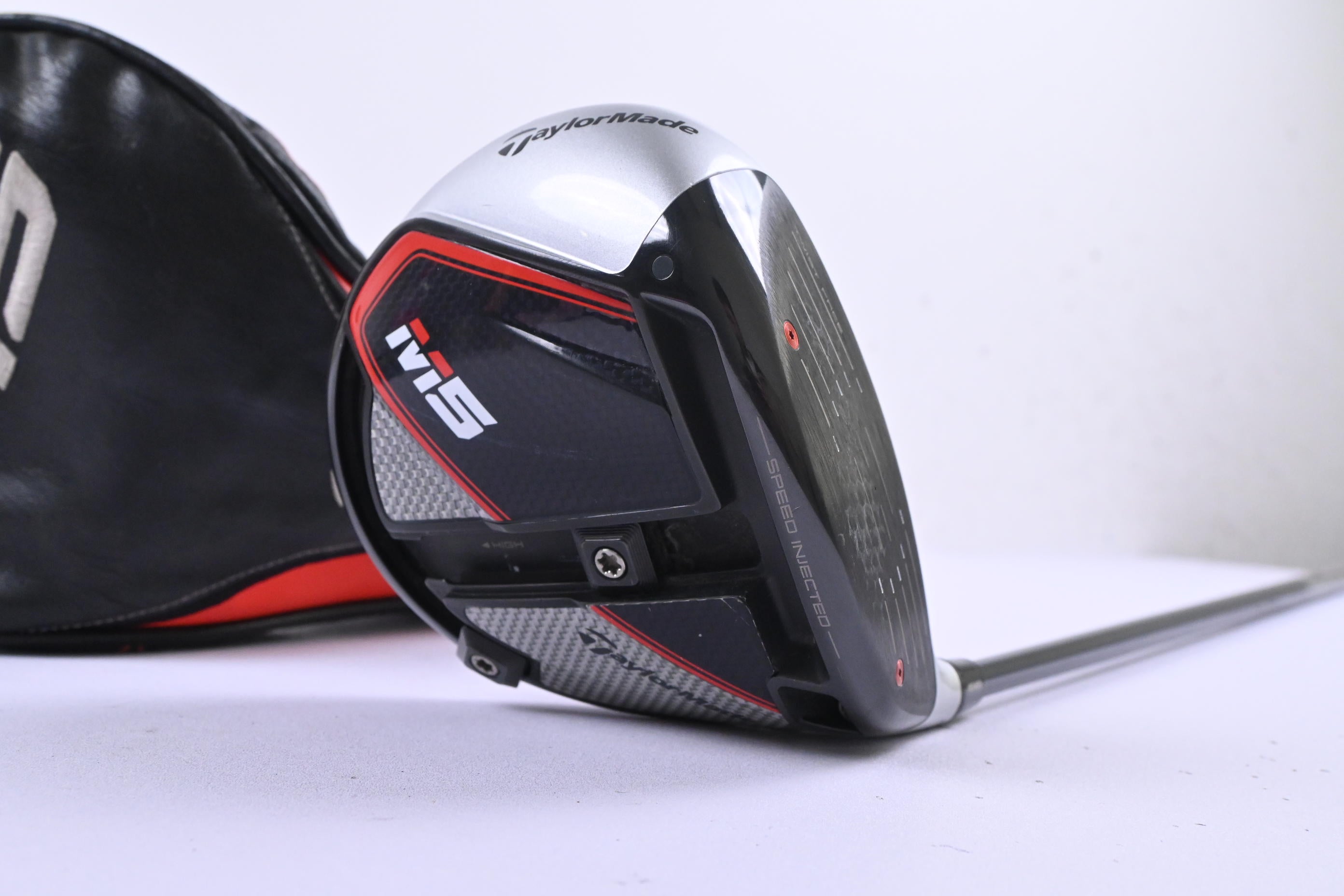 Taylormade M5 Driver / 9 Degree / Stiff Flex Fujikura Speeder Evolution 661