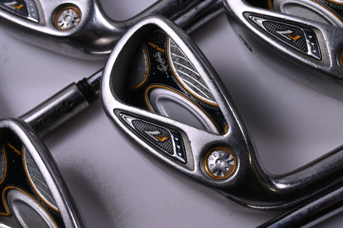Left Hand Taylormade R7 Draw Irons / 5-PW / Regular Flex Taylormade T-Step 90