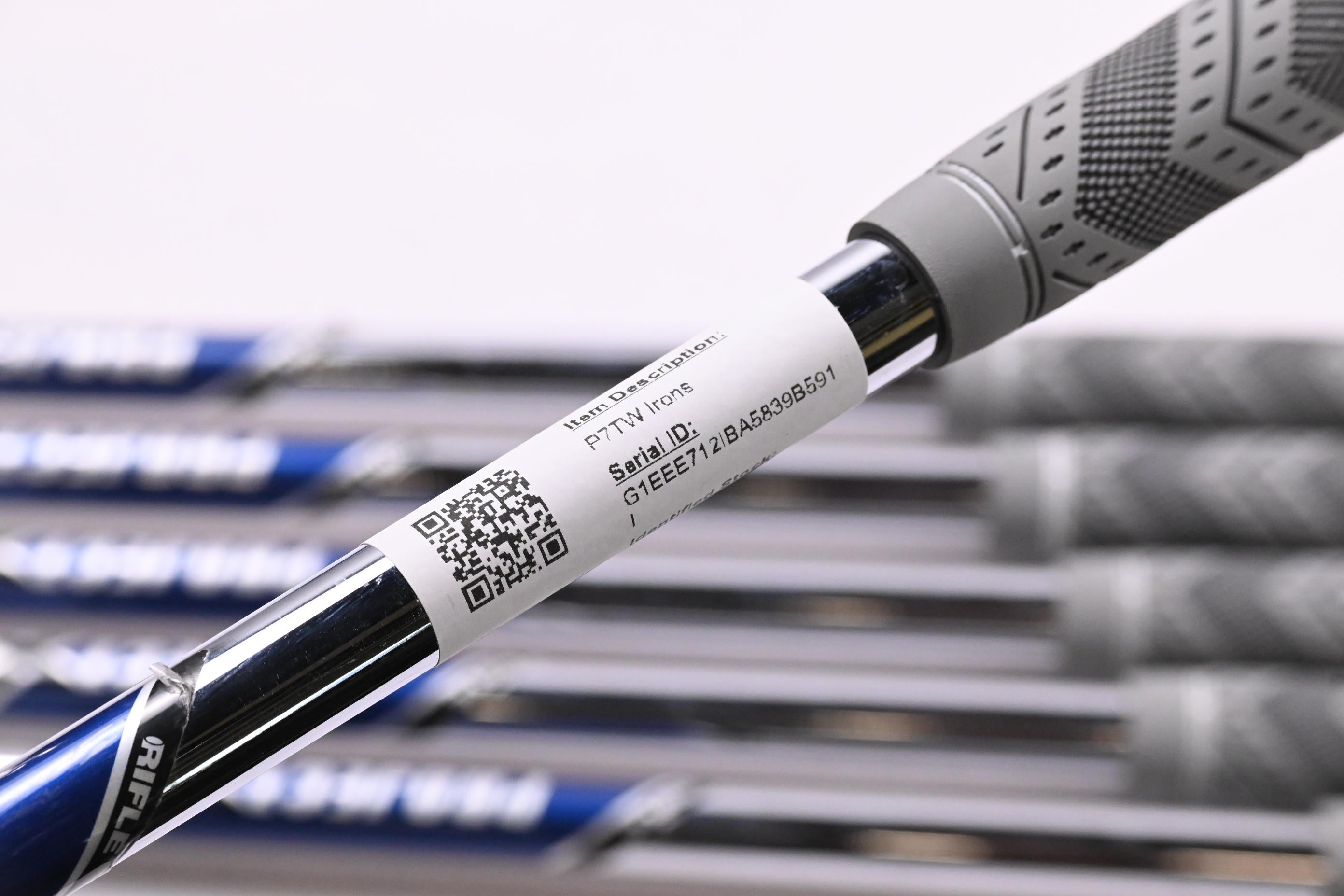 Taylormade P7TW Irons / 5-PW / Stiff Flex Project X Shafts