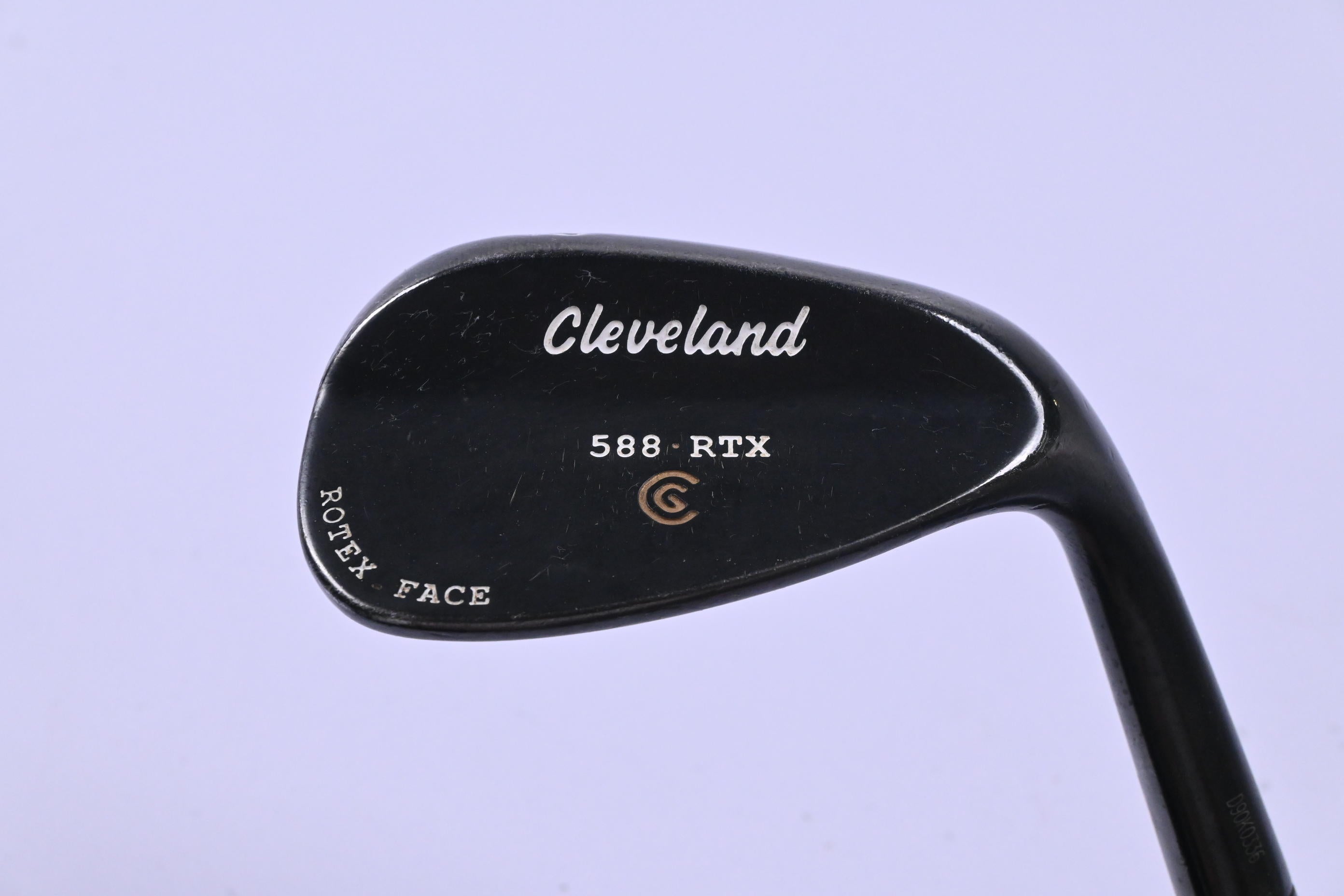 Cleveland 588 RTX Gap Wedge / 52 Degree / Wedge Flex Dynamic Gold Steel Shaft