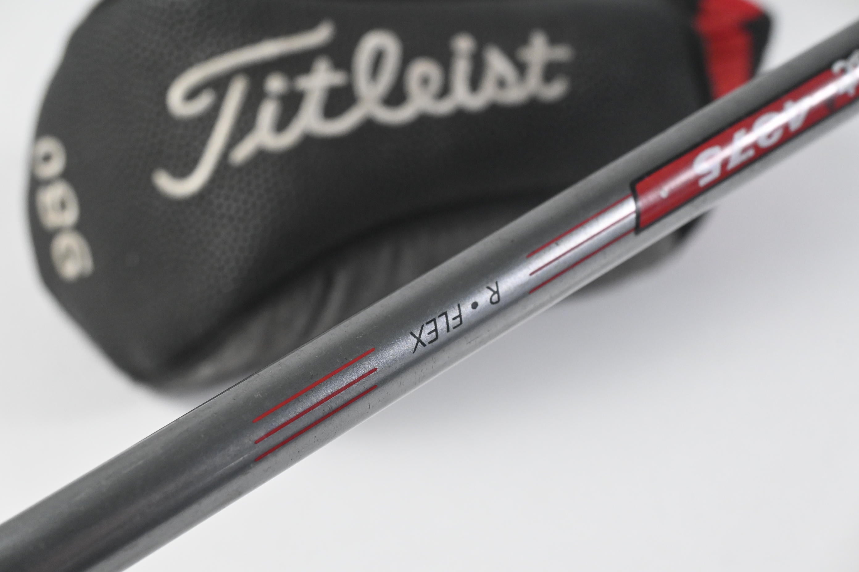 Titleist 980 F #5 Wood / 19 Degree / Regular Flex Titleist 4375 Shaft