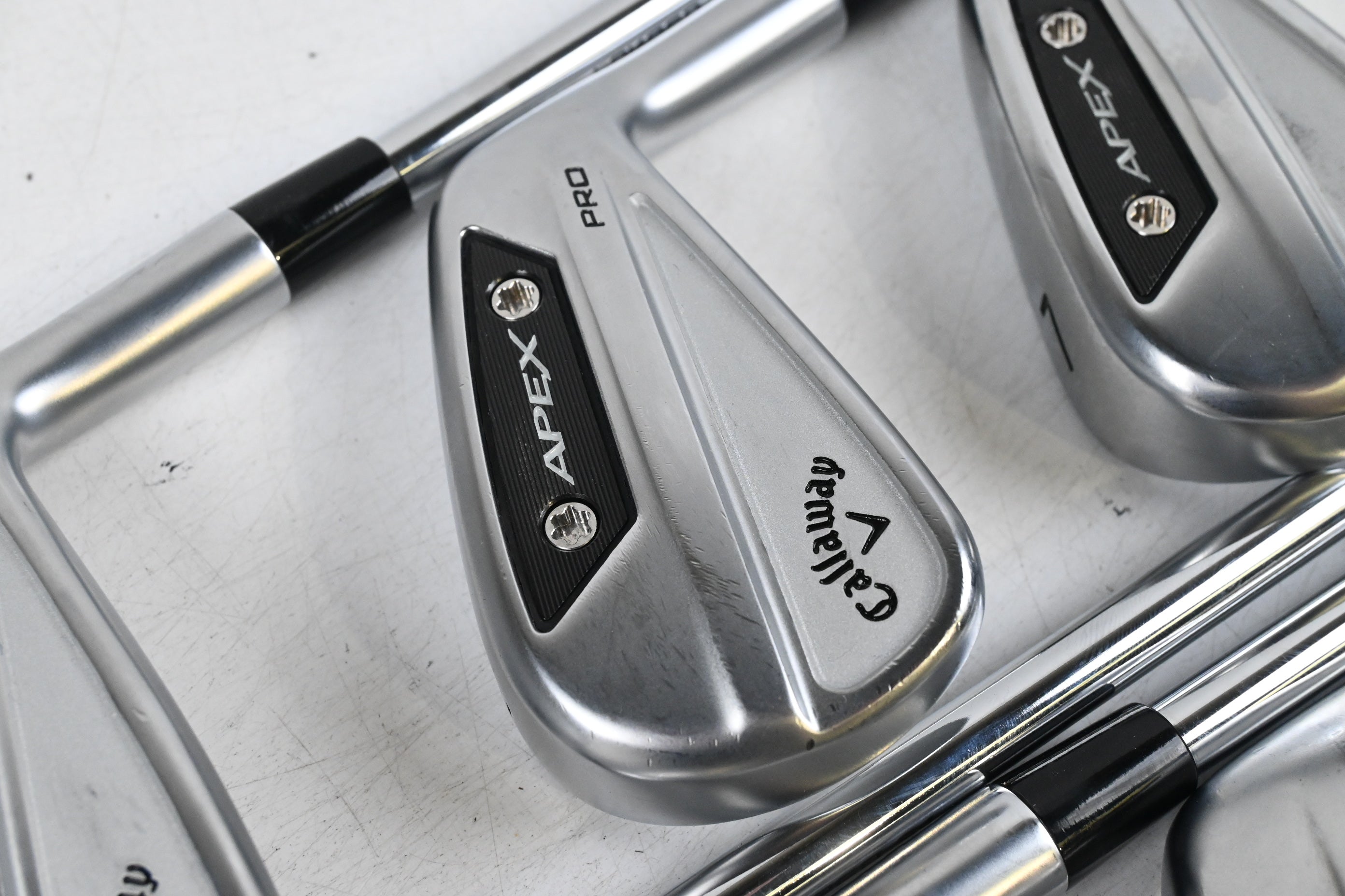 Callaway Apex Pro 24 Irons / 5-PW+GW / Stiff Flex Dynamic Gold Mid 115 Shafts