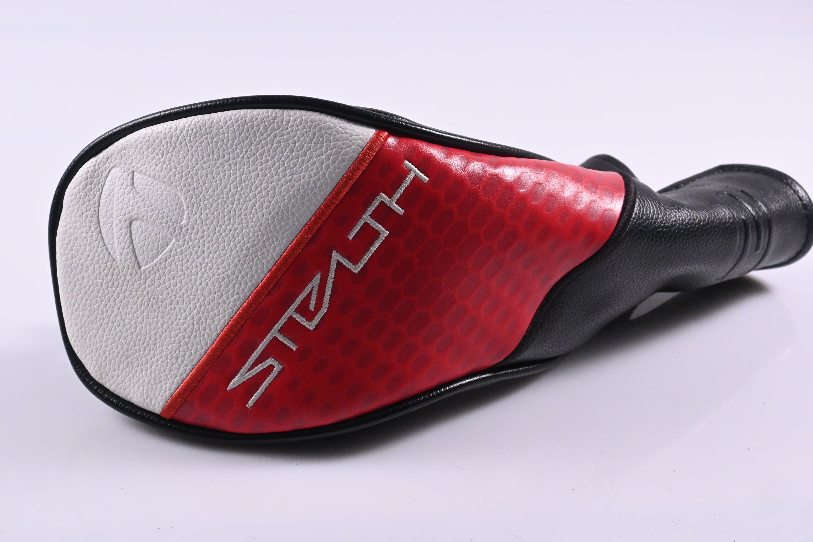 Taylormade Stealth 2 HD #3 Wood / 16 Degree / Regular Flex Speeder NX 50 Shaft