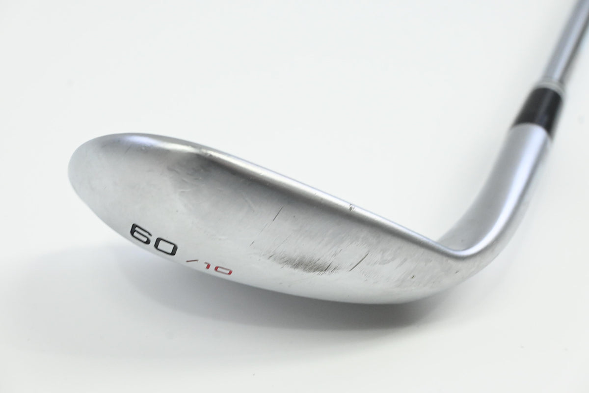 Cleveland CBX 2 Lob Wedge / 60 Degree / Wedge Flex Dynamic Gold 115