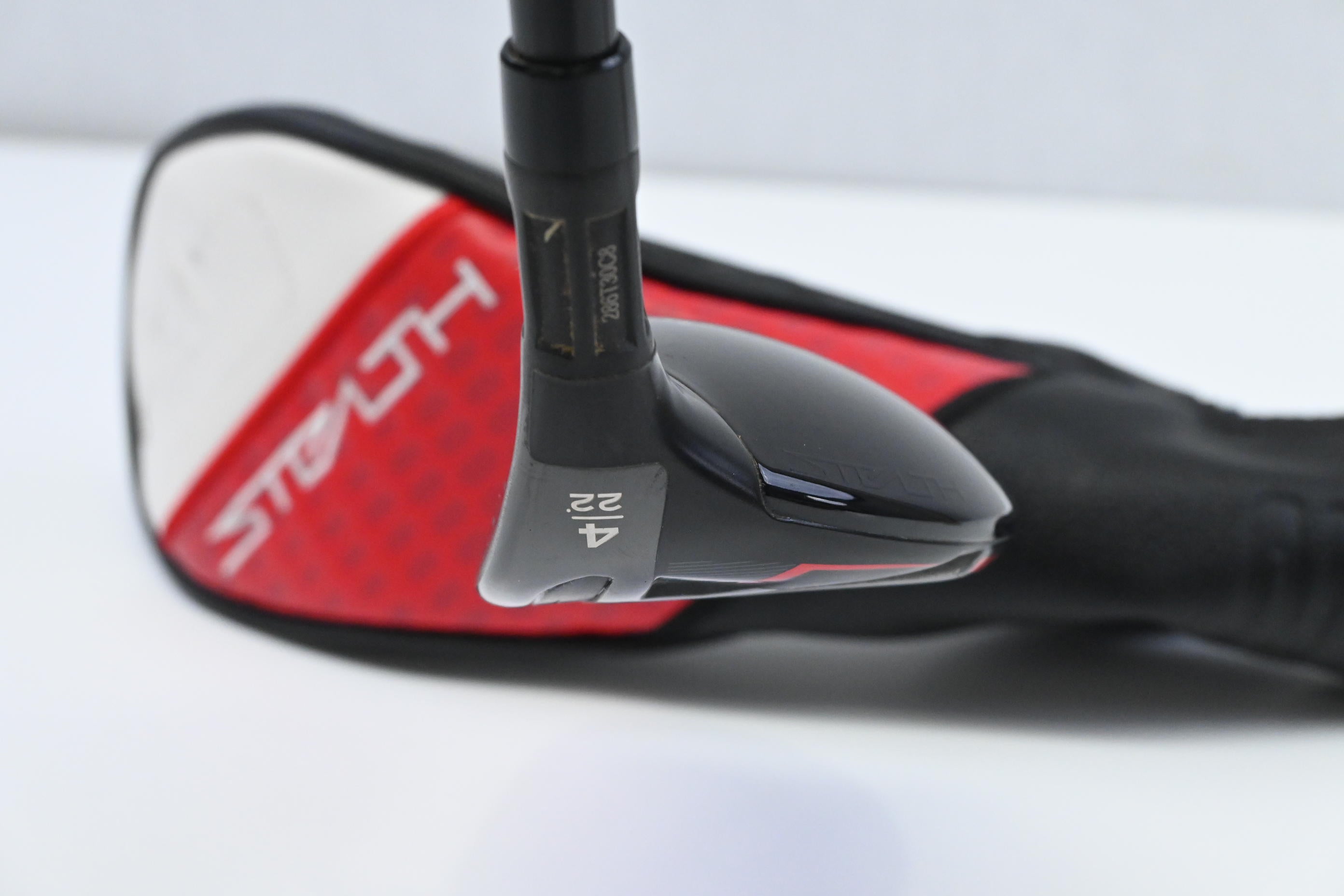 Taylormade Stealth 2 #4 Hybrid / 22 Degree / Stiff Flex Fujikura Ventus TR Red 7