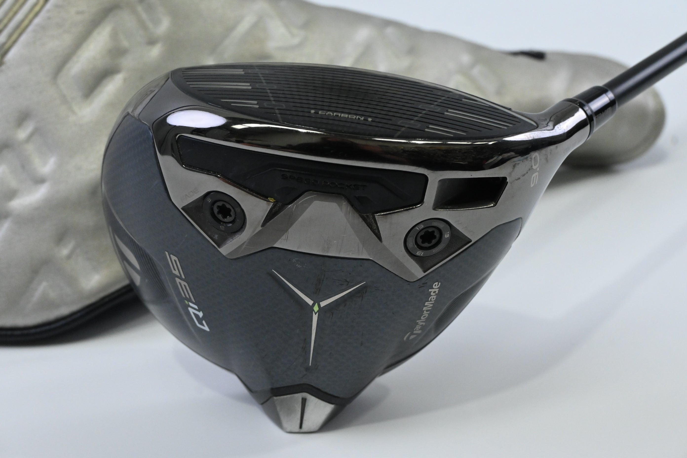 Taylormade Qi35 Driver / 9 Degree / X-Flex HZRDUS Gen5 Black 60 Shaft