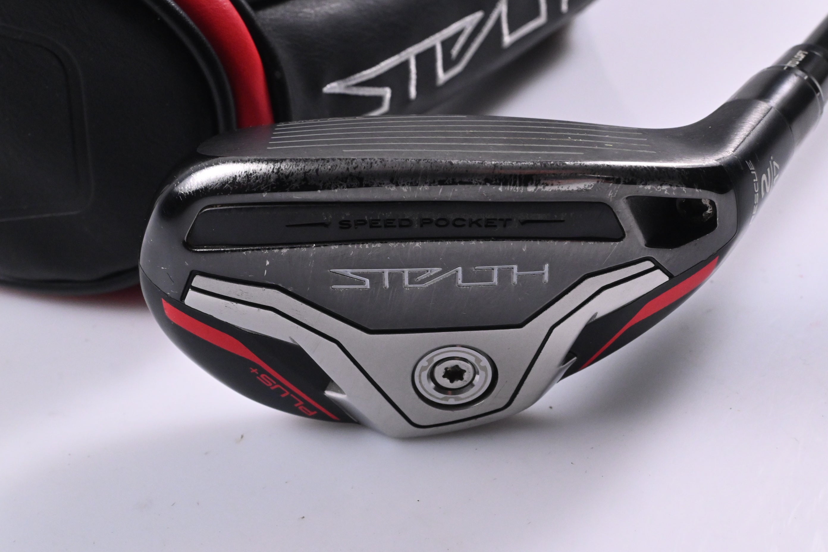 Taylormade Stealth Plus #2 Hybrid / 17 Degree / X-Flex HZRDUS Smoke Red RDX 80