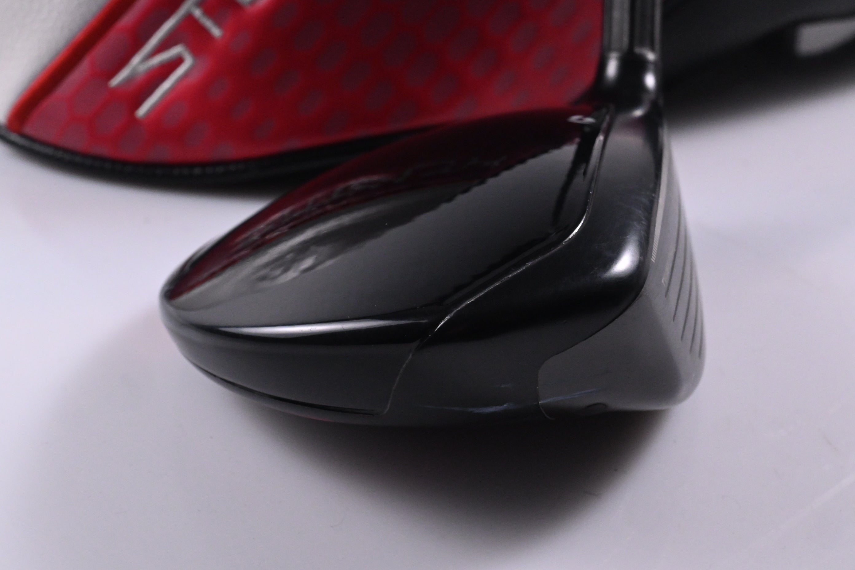 Taylormade Stealth 2 #3 Wood / 15 Degree / Stiff Flex Hzrdus Smoke RDX Red 75