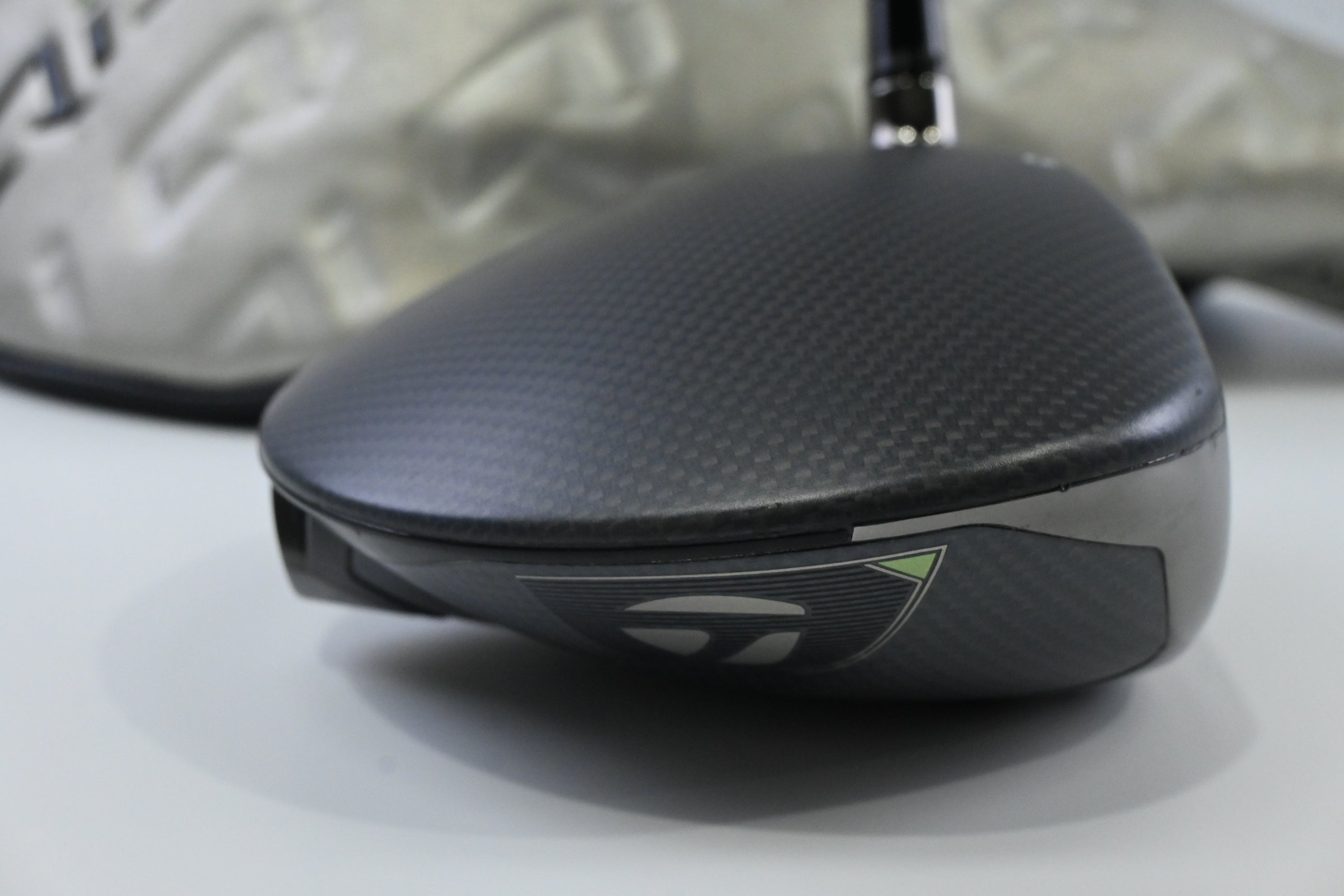 Taylormade Qi35 Driver / 9 Degree / X-Flex HZRDUS Gen5 Black 60 Shaft