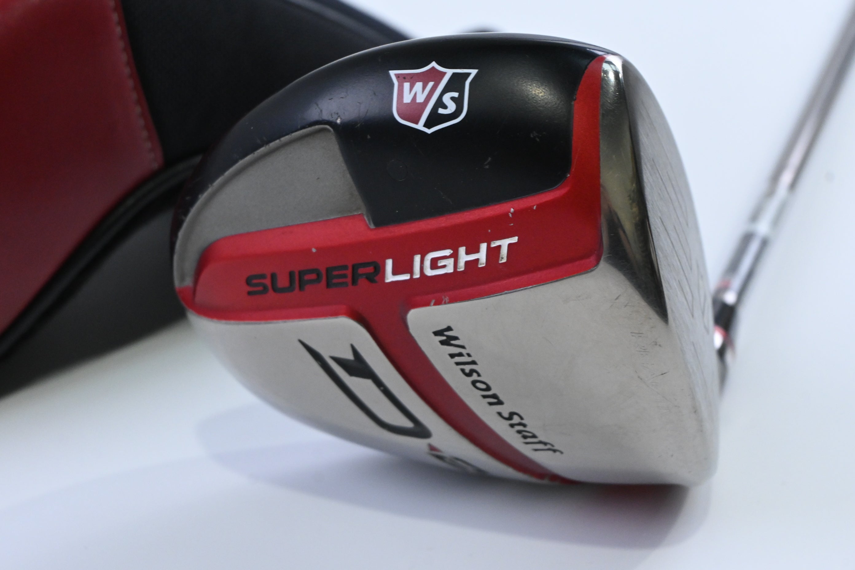 Wilson Staff D200 Driver / 10.5 Degree / Regular Flex UST elements chrome 44f