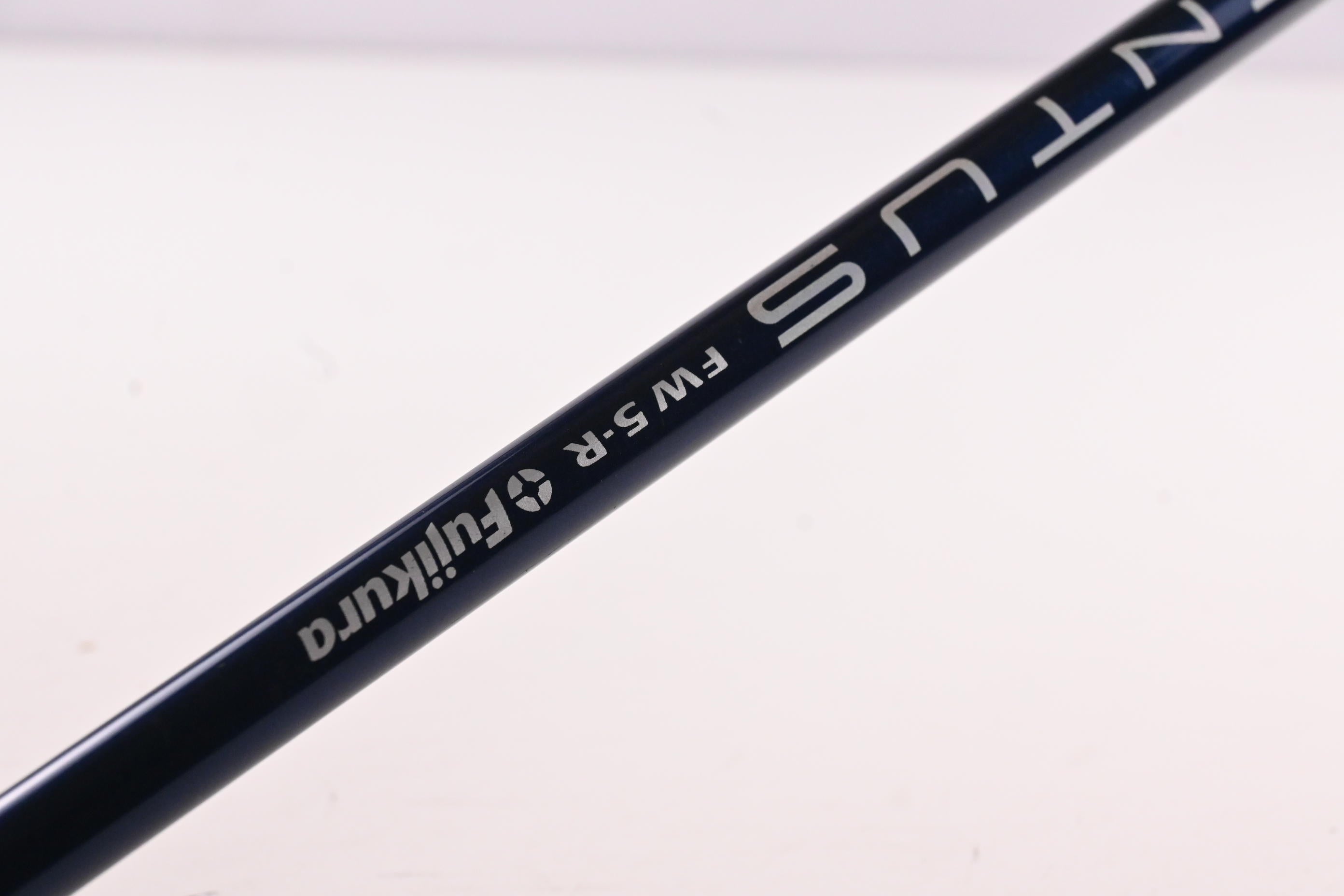 Taylormade SIM2 Max #5 Wood / 18 Degree / Regular Flex Ventus Blue 5 Shaft
