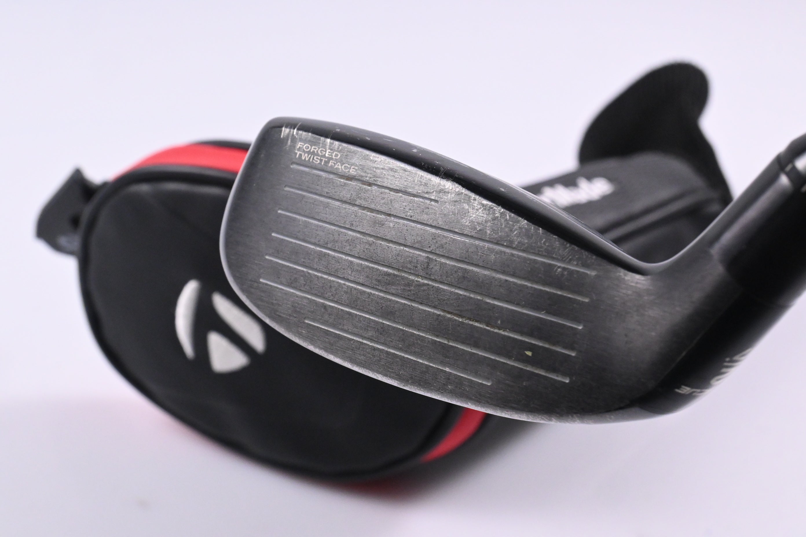 Taylormade Stealth Plus #2 Hybrid / 17 Degree / X-Flex HZRDUS Smoke Red RDX 80