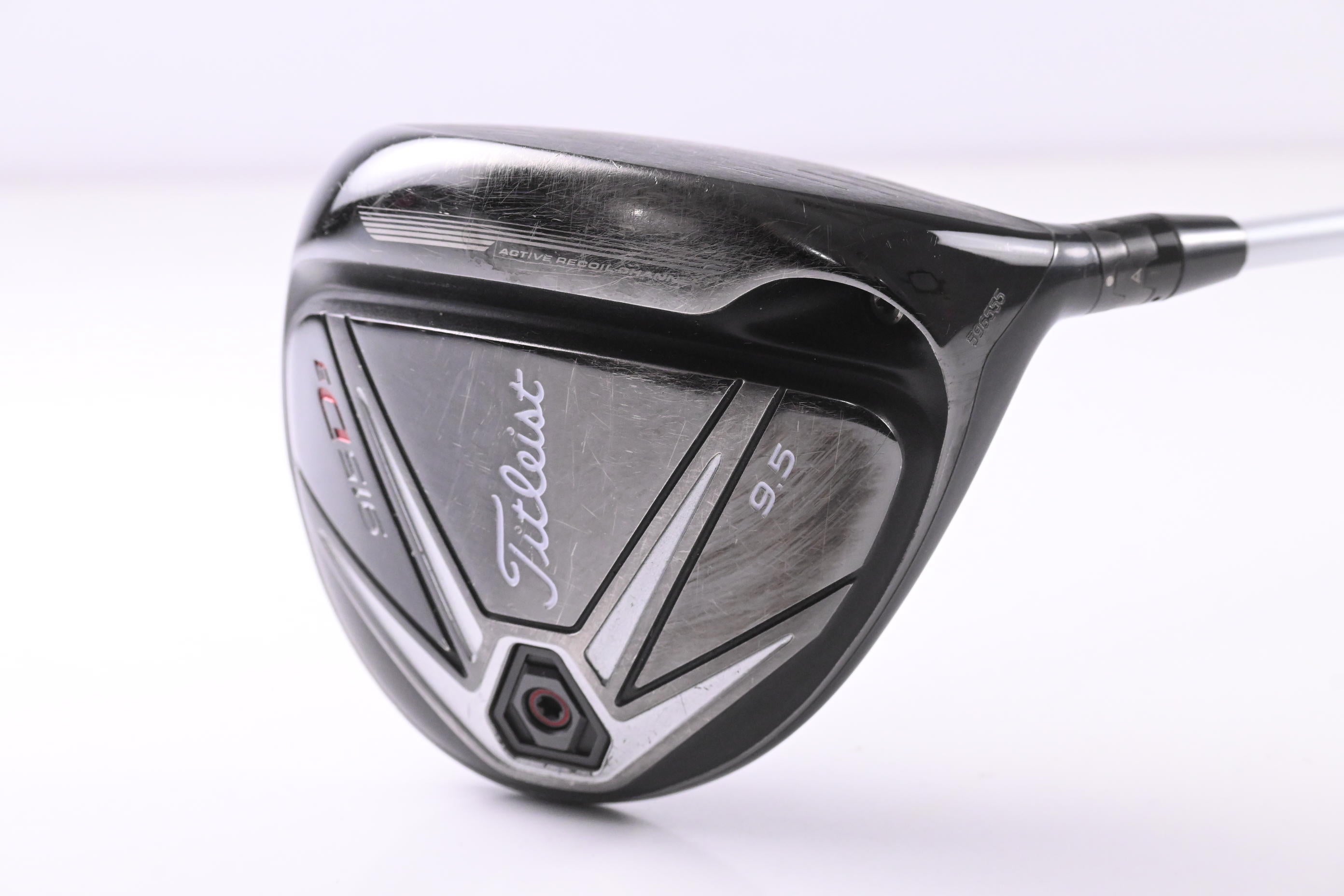 Titleist 915 D3 Driver / 9.5 Degree / Stiff Flex Aldila Rogue Silver 60 Shaft