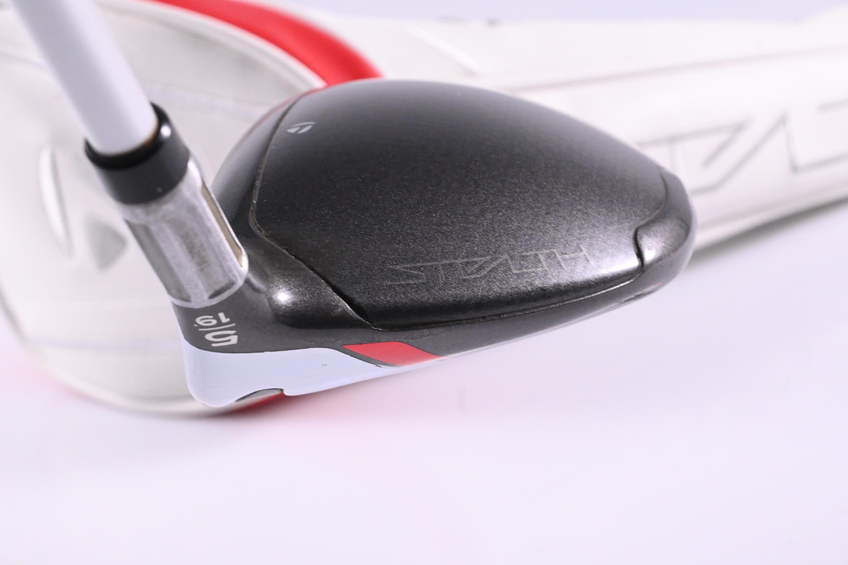 Ladies Taylormade Stealth #5 Wood / 19 Degree / Ladies Flex Aldila Ascent 45 Shaft