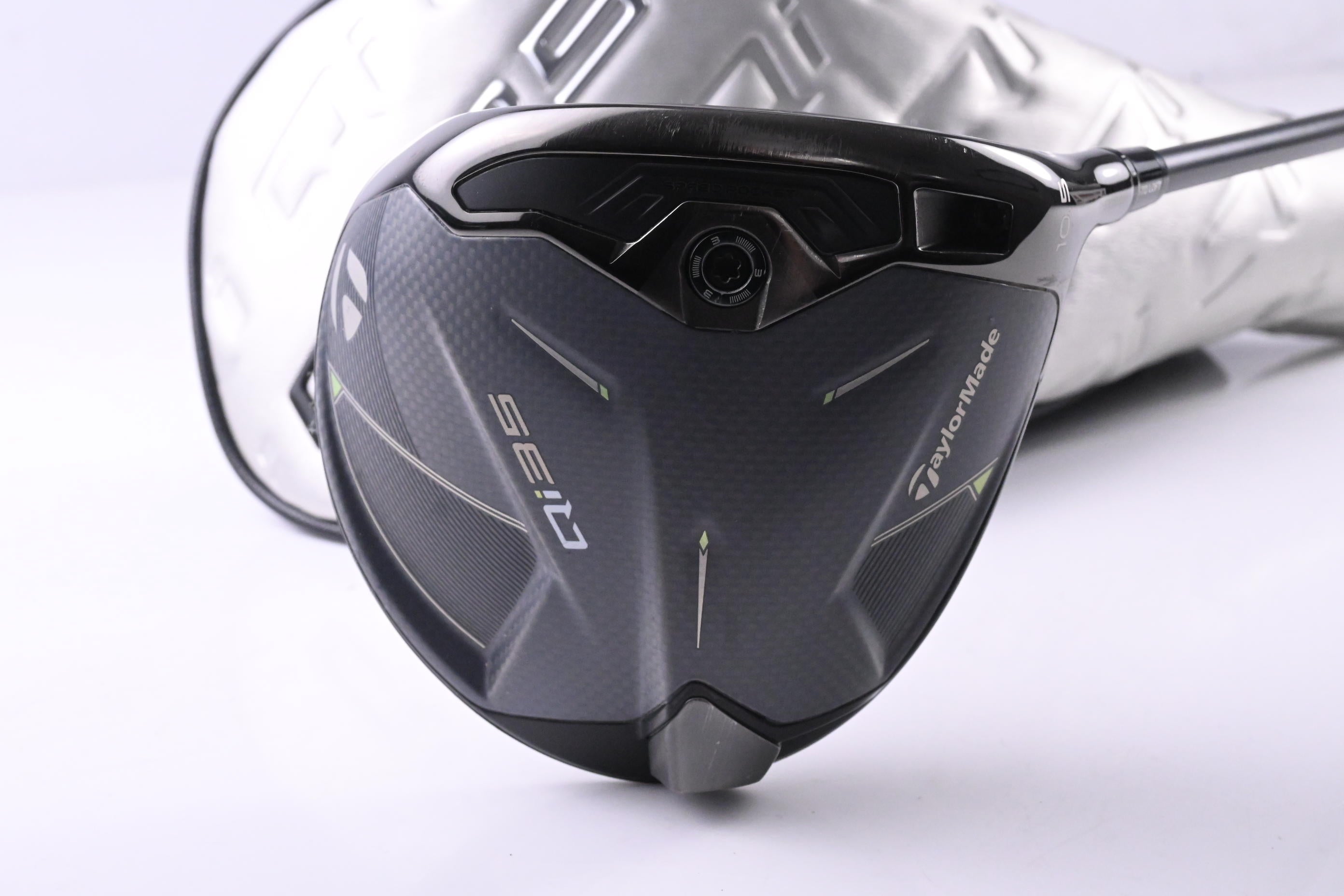 Taylormade Qi35 Driver / 10.5 Degree / Regular Flex Cypher 2.0 50 Shaft