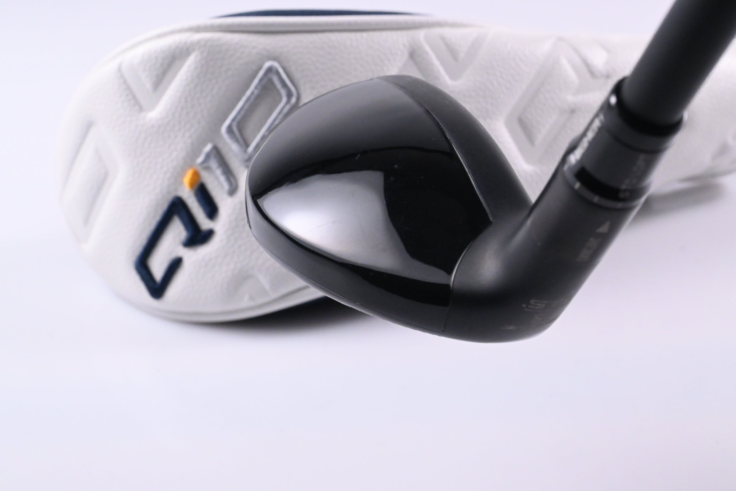 Left Hand Taylormade Qi10 Tour #3 Hybrid / 19.5 Degree / Stiff Flex Tensei AV 75