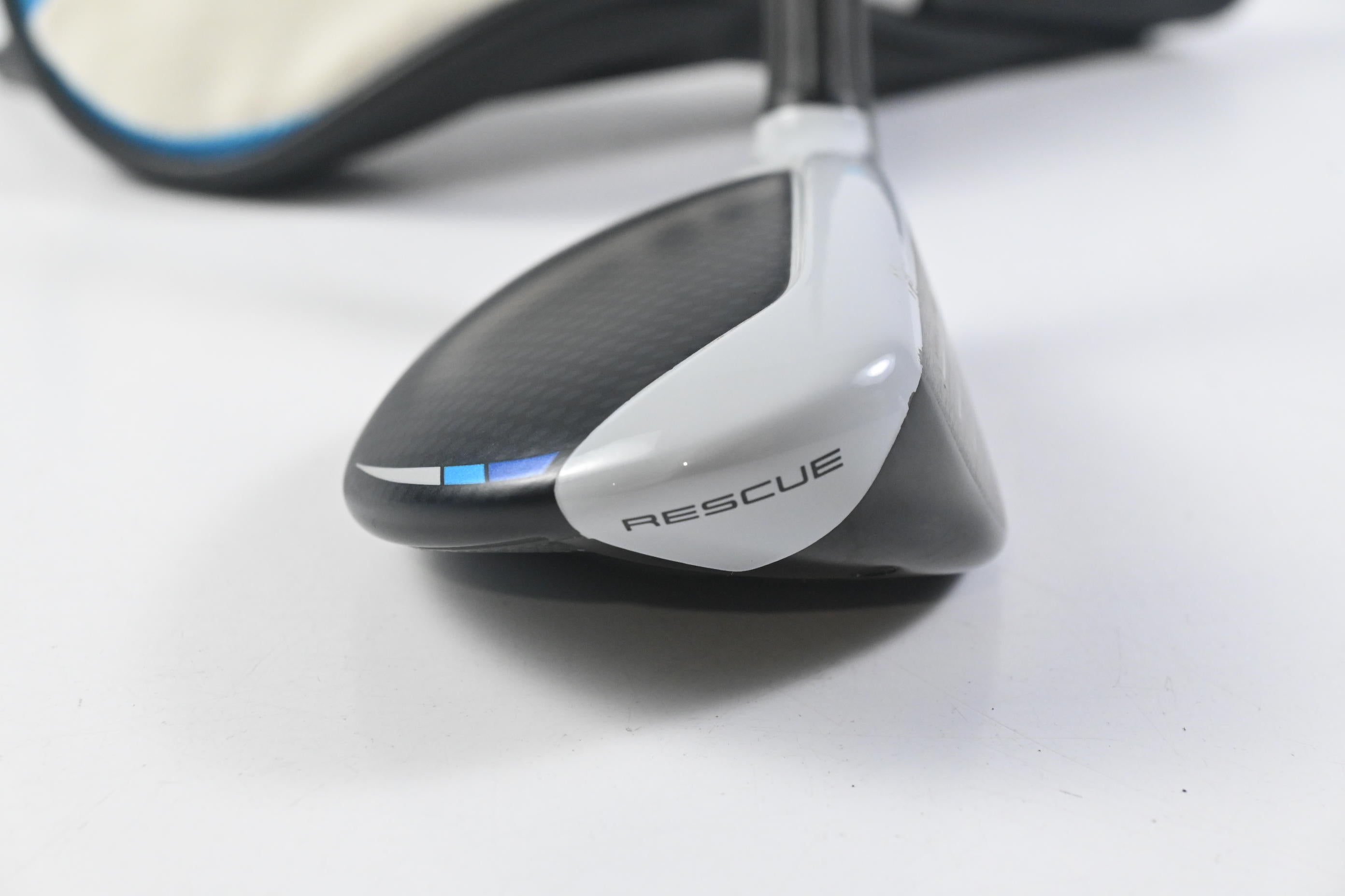 Taylormade SIM2 Max #3 Hybrid / 19 Degree / Regular Flex Fujikura Ventus Blue 6