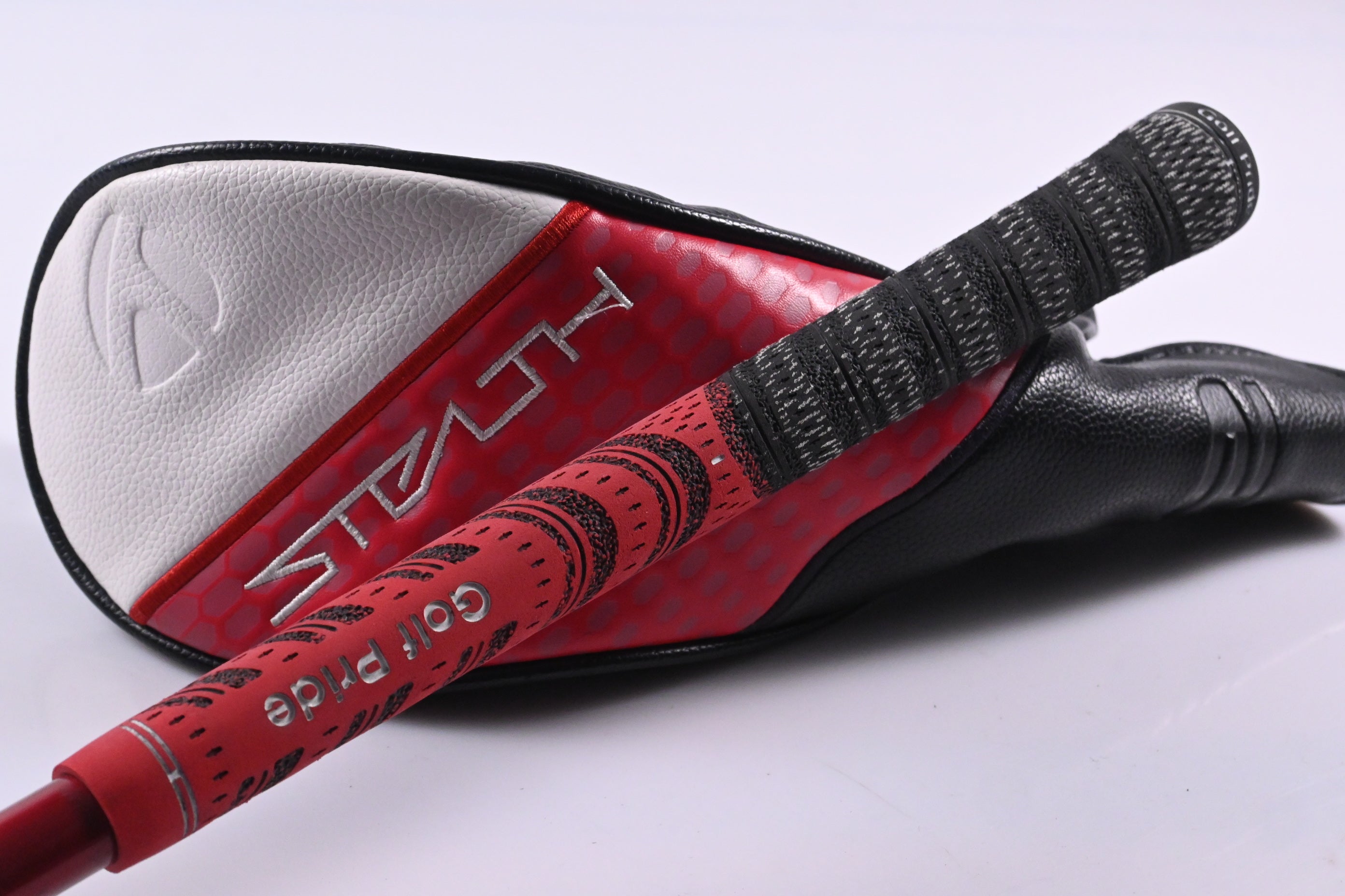 Taylormade Stealth 2 #3 Wood / 15 Degree / Stiff Flex Hzrdus Smoke RDX Red 75