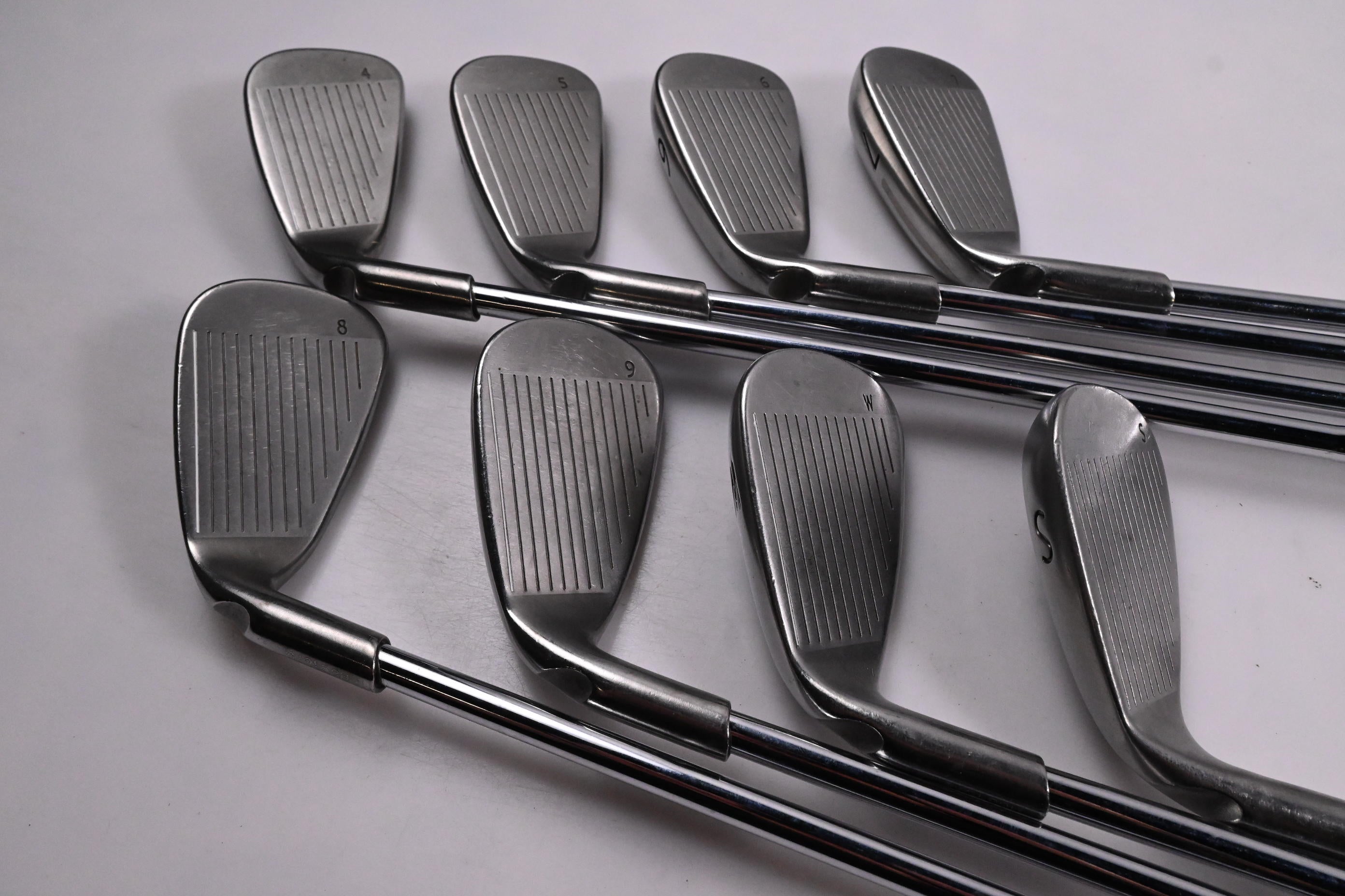 Ping G30 Irons / 4-PW+SW / Orange Dot / Regular Flex Ping CFS Distance