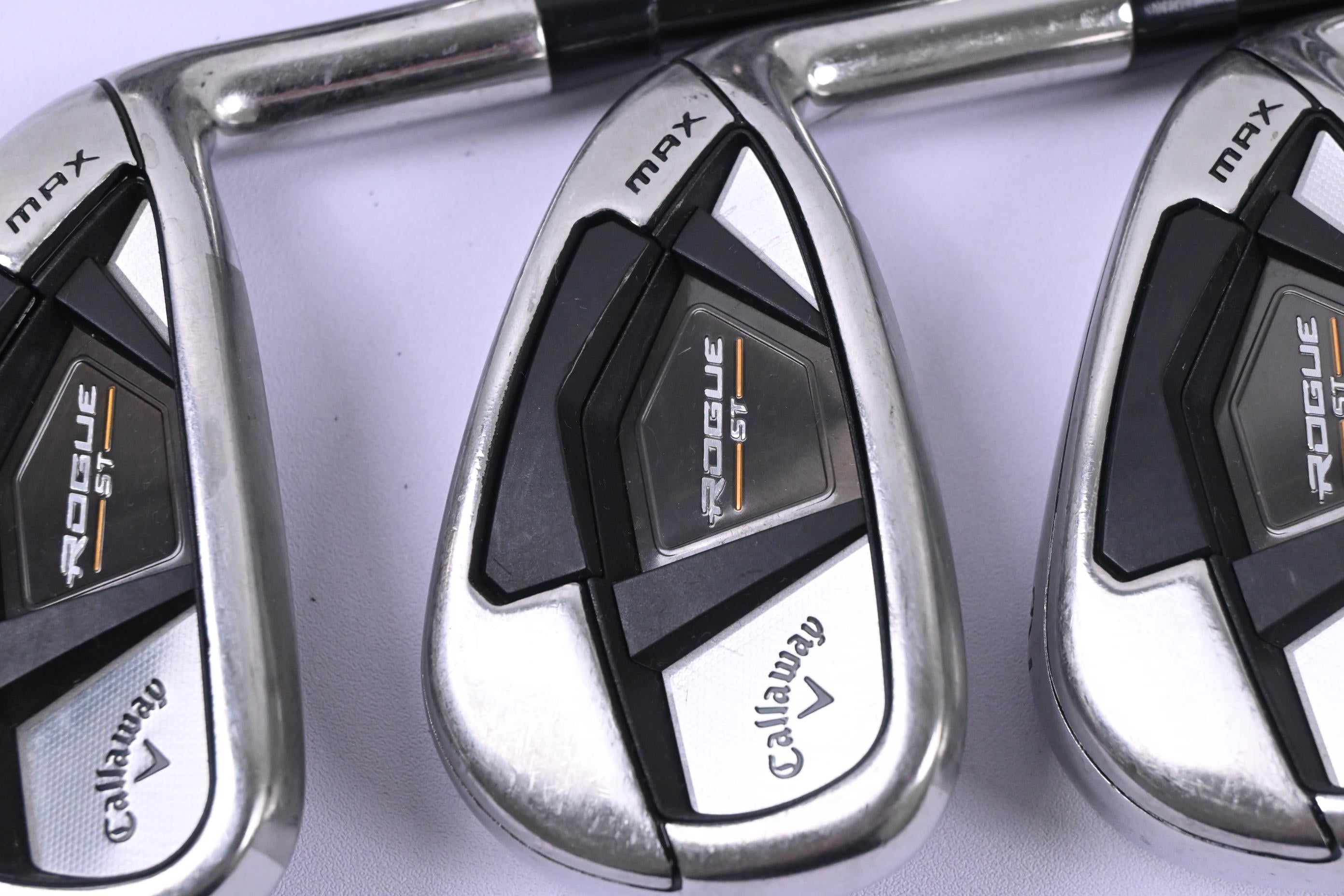 Callaway Rogue ST Max Irons / 4-PW / Regular Flex Tensei AV Blue 65 Shafts