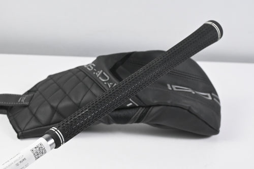 Cobra DS-Adapt LS Driver / 10.5 Degree / Stiff Flex Fujikura Pro 60 Shaft