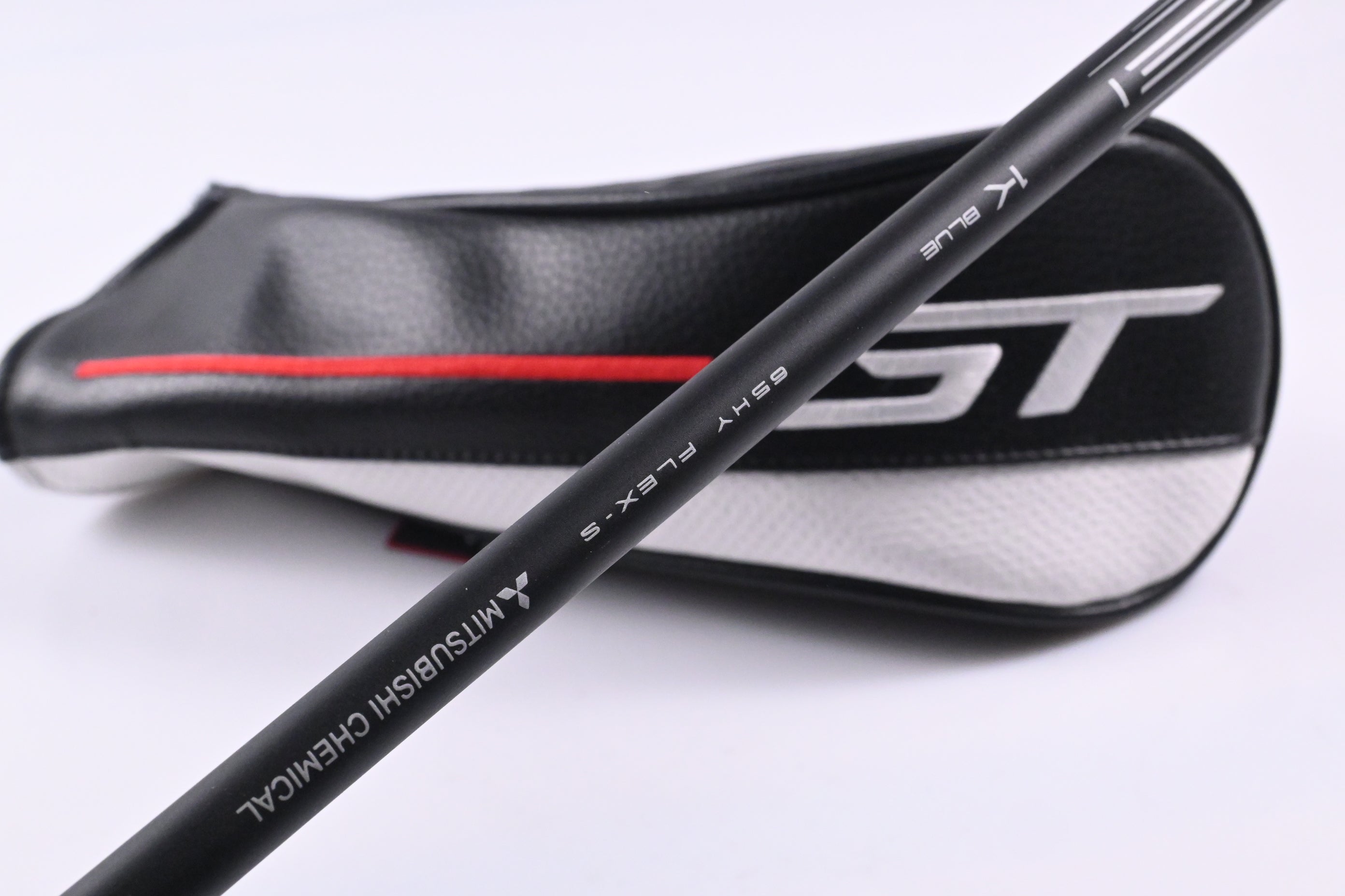 Titleist GT3 #3 Hybrid / 19 Degree / Stiff Flex Tensei 1K Blue 65 Shaft