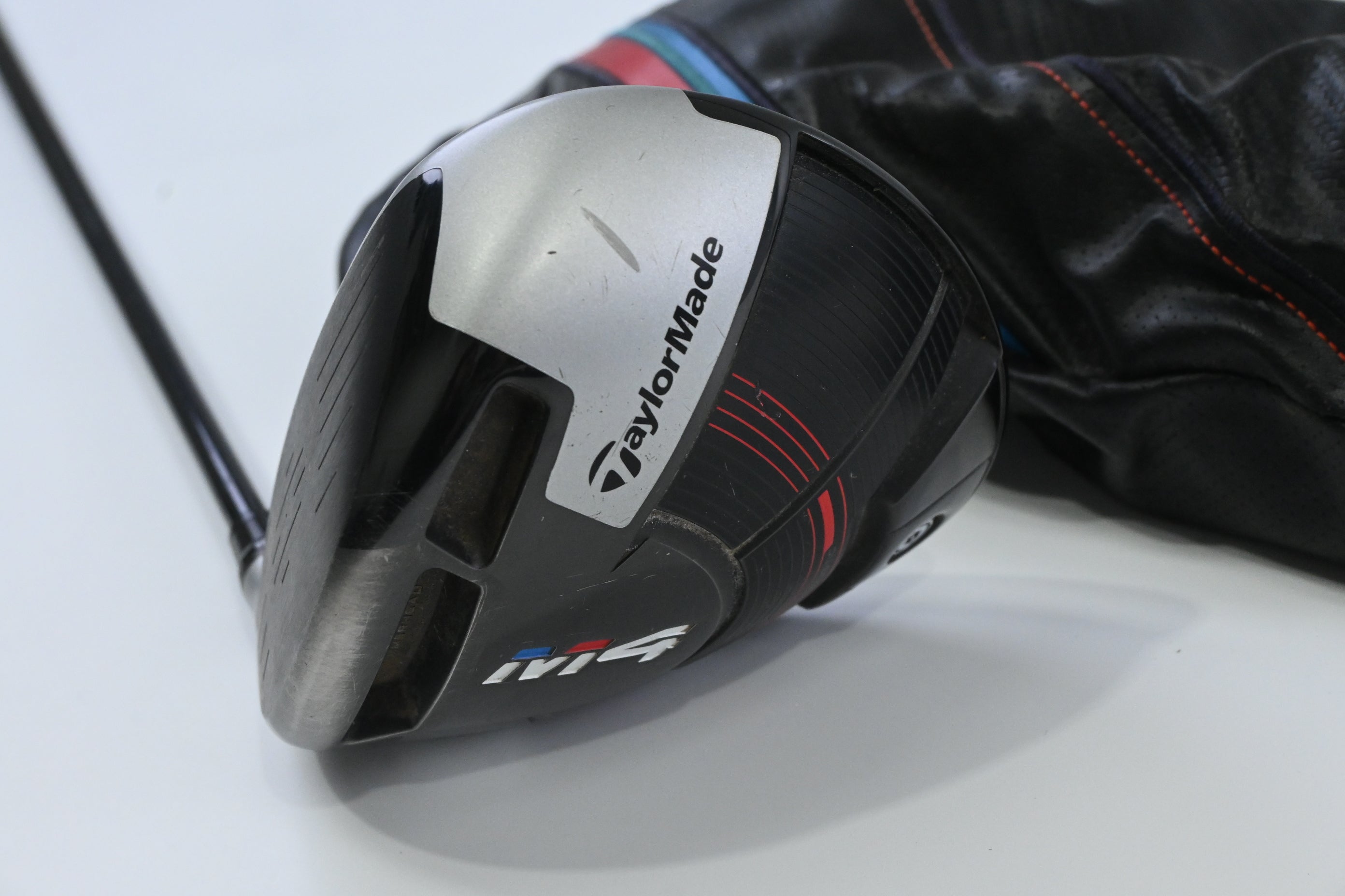 Left Hand Taylormade M4 Driver / 10.5 Degree / Regular Flex Fujikura Atmos Red 5