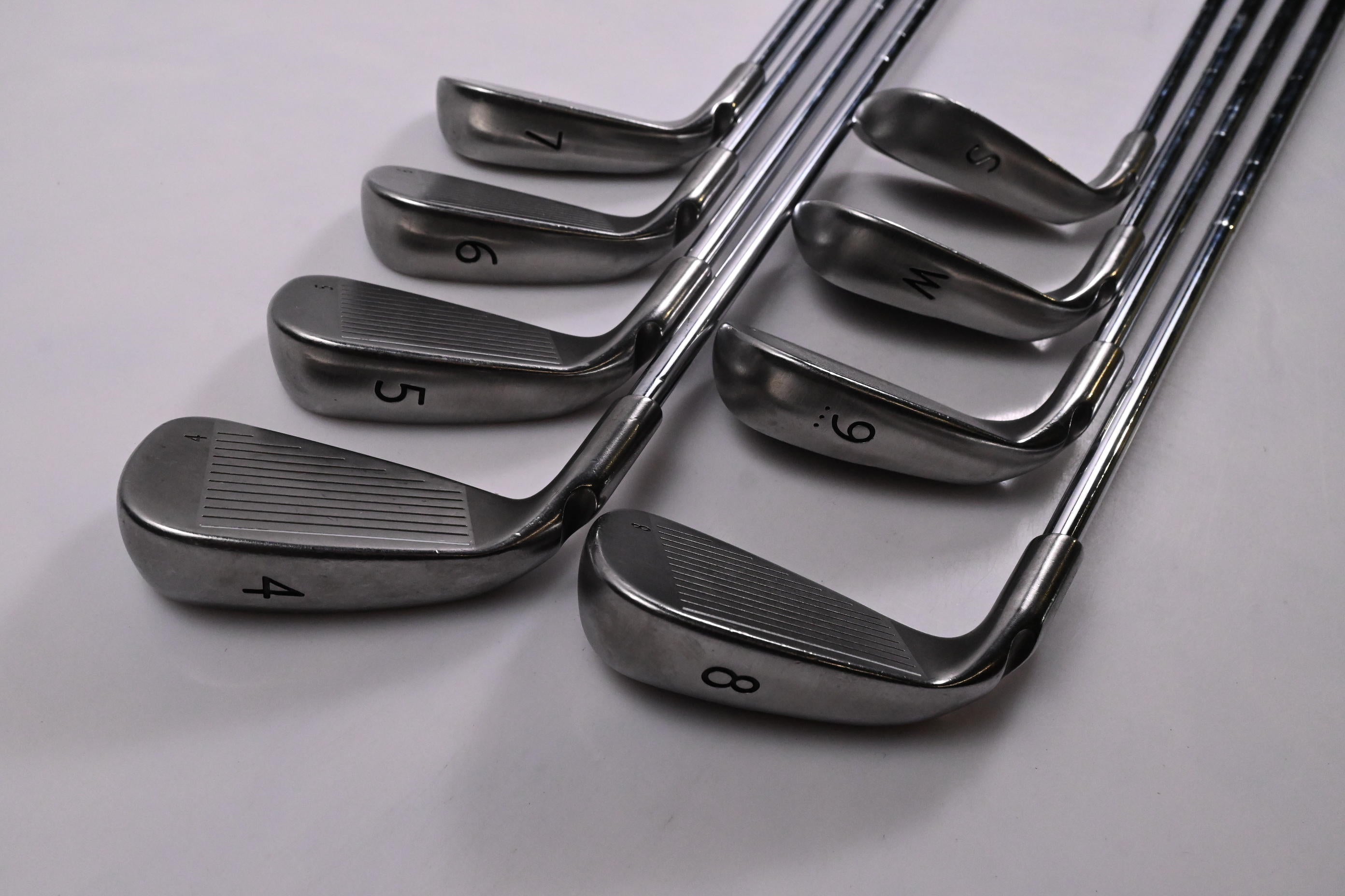 Ping G30 Irons / 4-PW+SW / Orange Dot / Regular Flex Ping CFS Distance