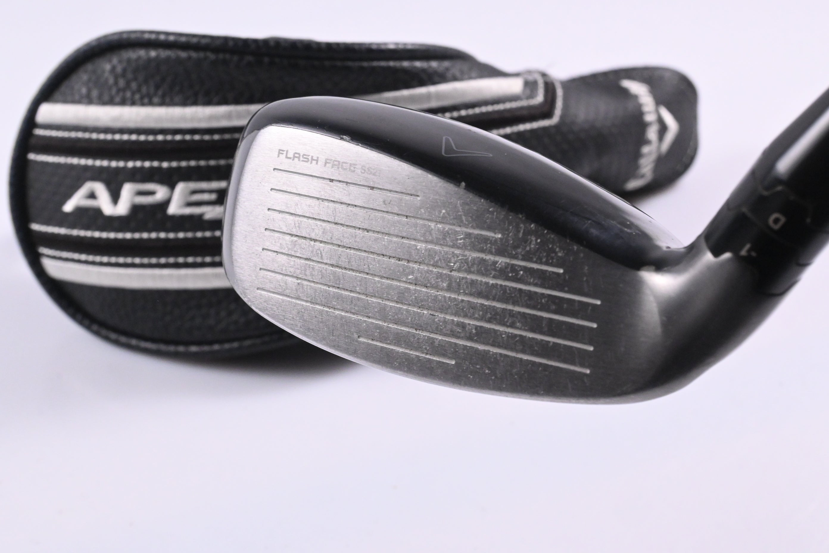 Callaway Apex 21 #3 Hybrid / 19 Degree / Regular Flex UST Mamiya Recoil DART 75