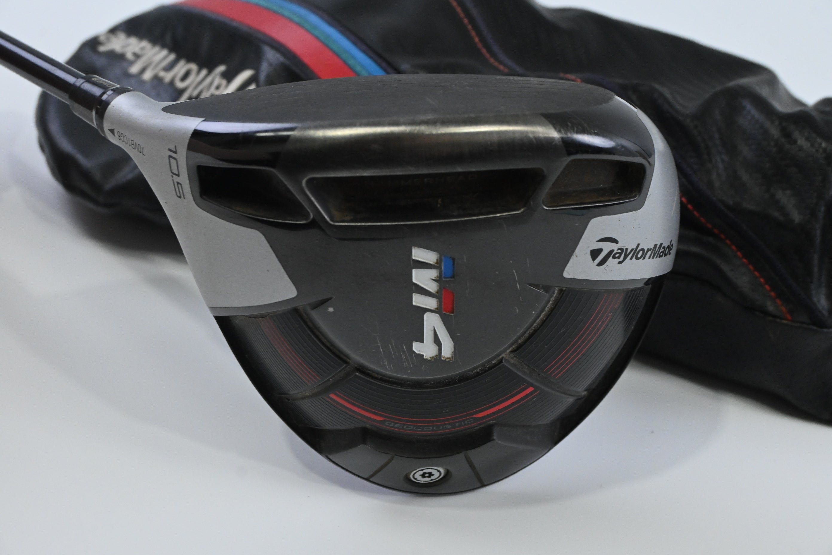 Left Hand Taylormade M4 Driver / 10.5 Degree / Regular Flex Fujikura Atmos Red 5