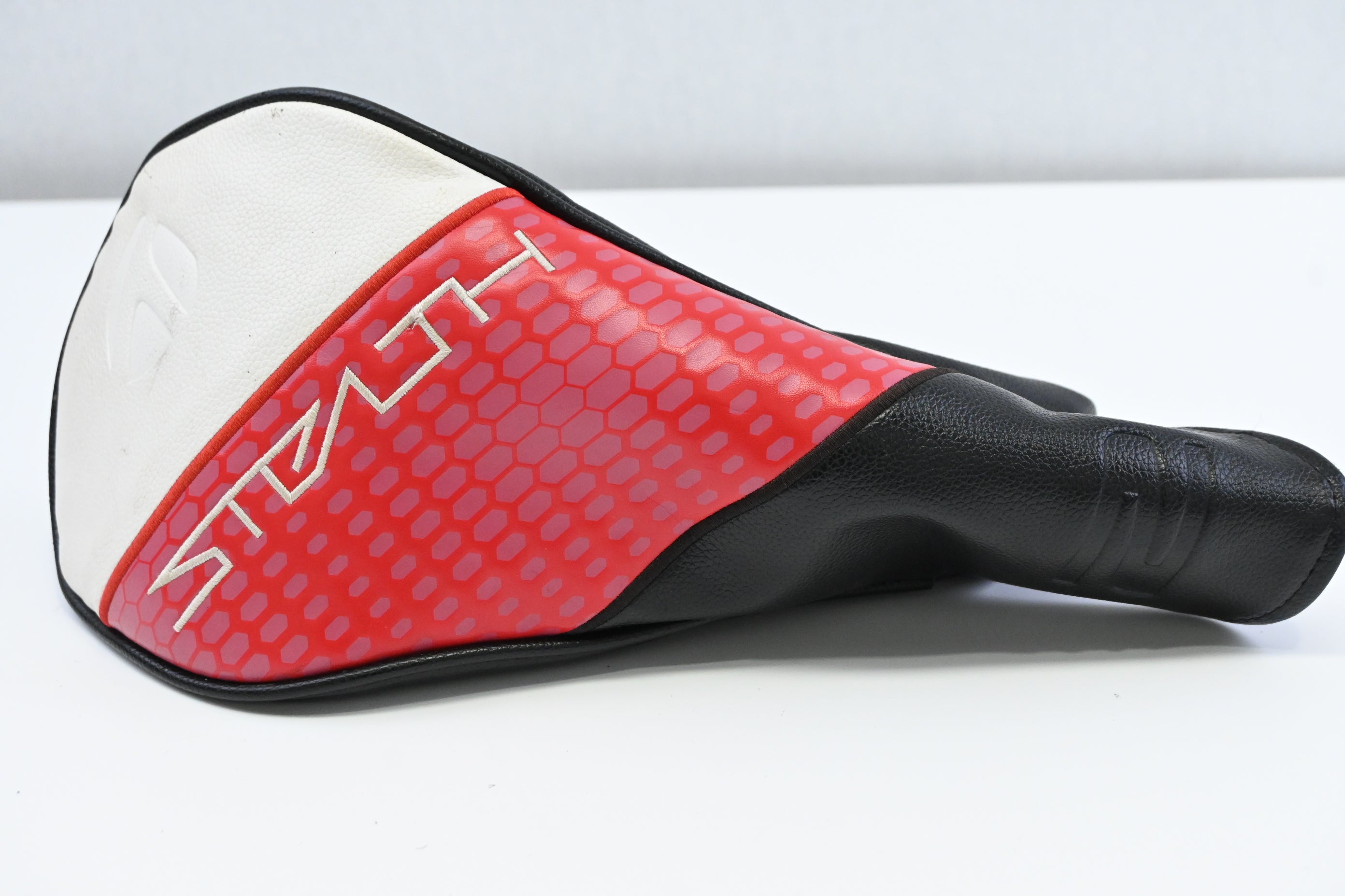 Taylormade Stealth 2 Plus Driver / 10.5 Degree / Regular Flex Kai'li Red 60