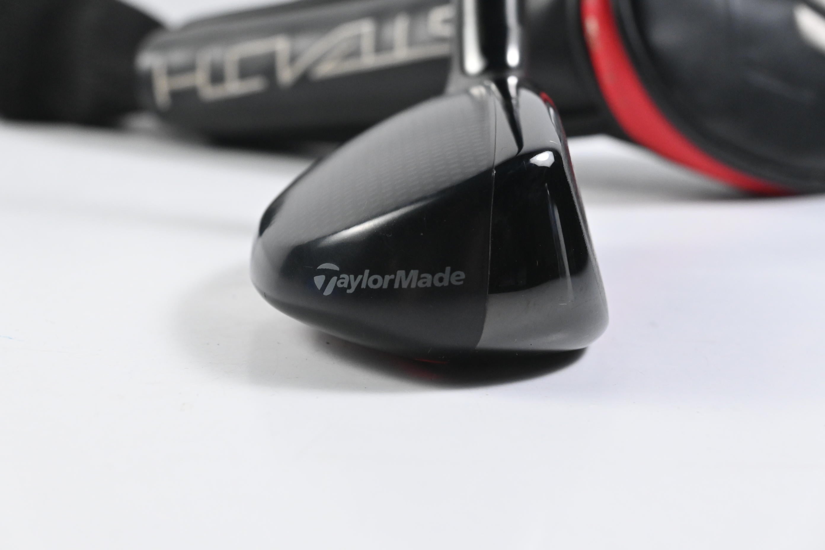 Taylormade Stealth Plus #2 Hybrid / 17 Degree / Stiff Flex HZRDUS Smoke Red RDX