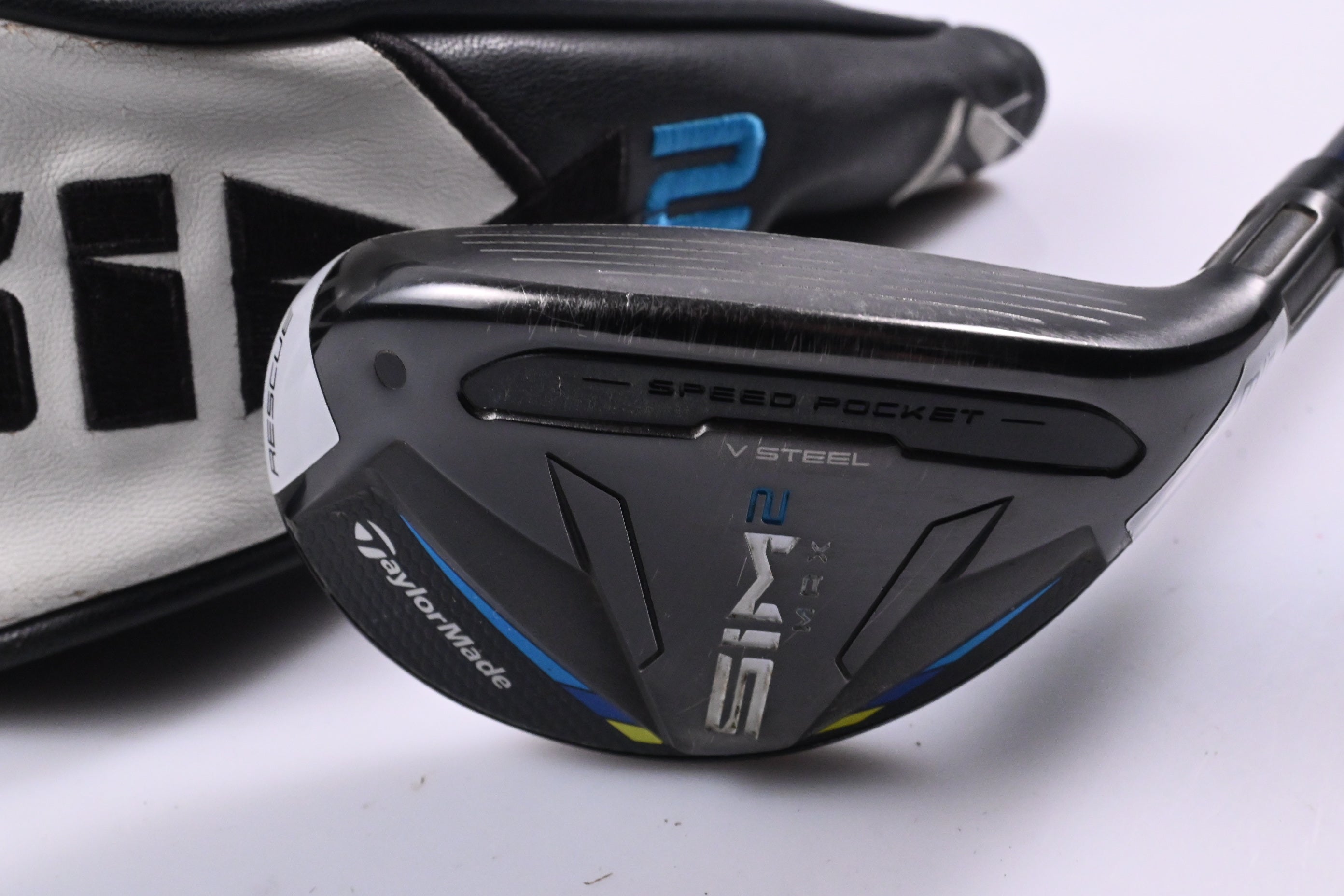 Taylormade SIM2 Max #3 Hybrid / 19 Degree / Stiff Flex Fujikura Ventus Blue 7