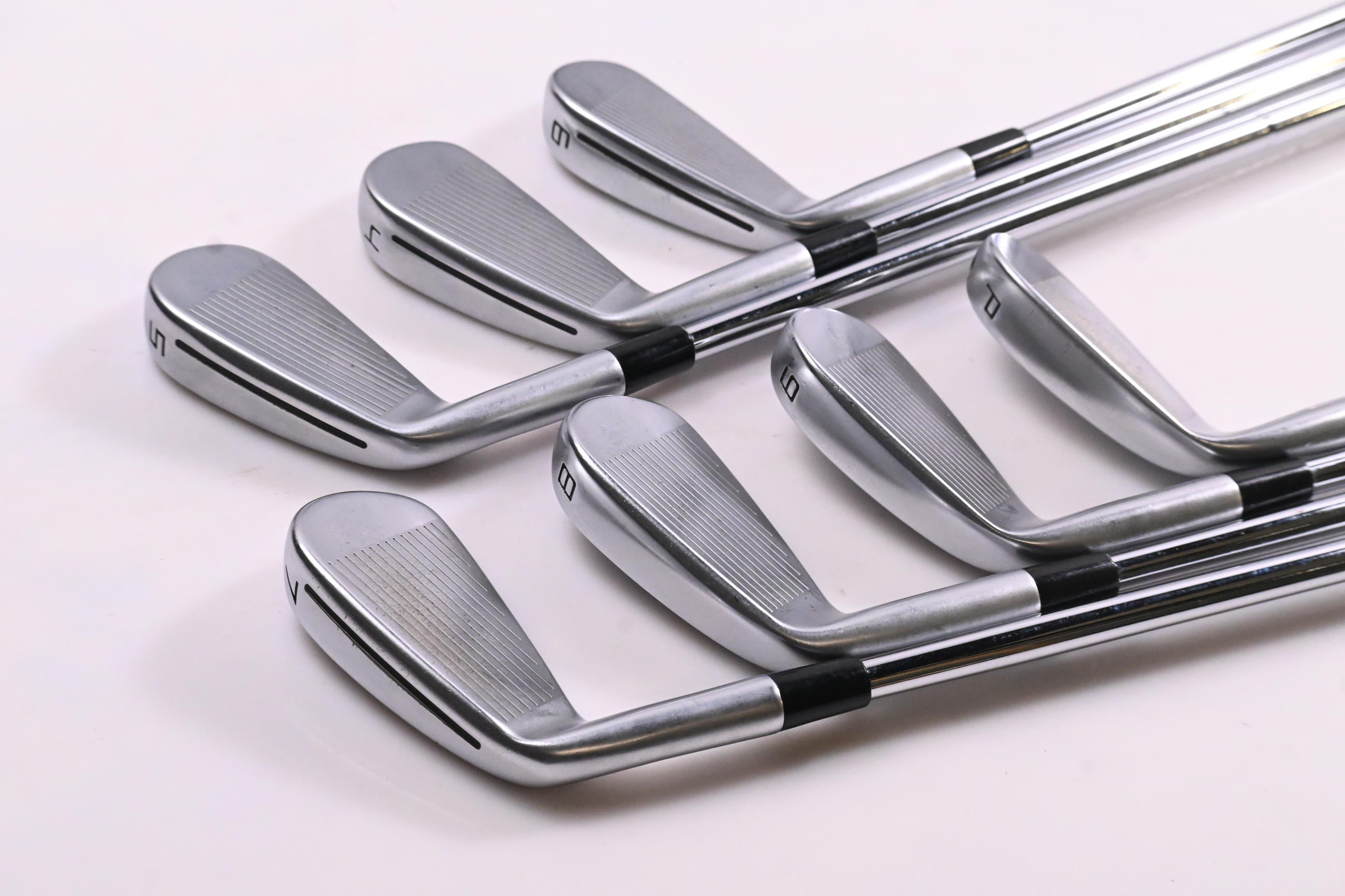 Taylormade P790 2023 Irons / 4-PW / X-Flex Steel Shafts