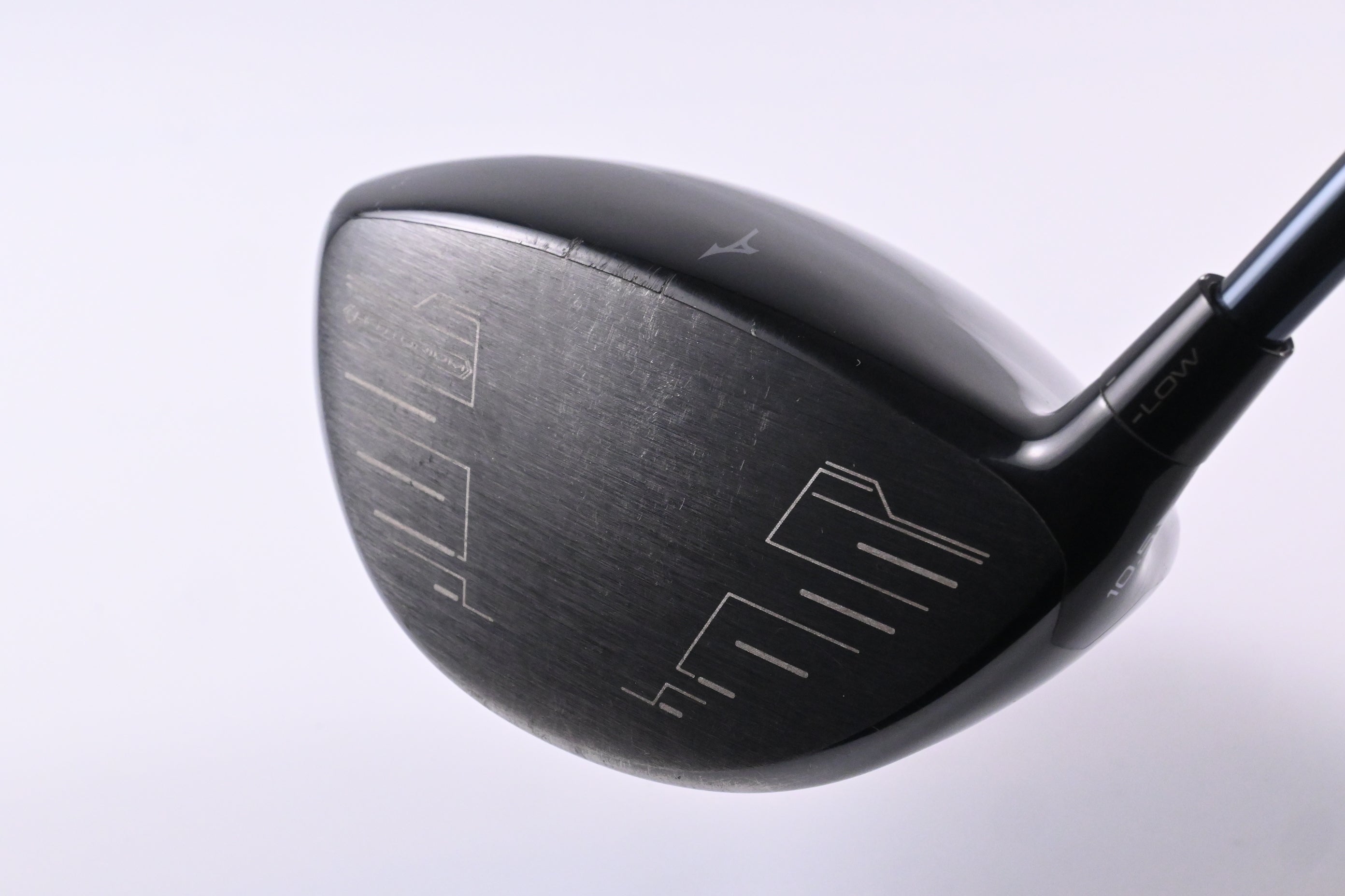 Mizuno ST-X 230 Driver / 10.5 Degree / Regular Flex UST Mamiya Lin-Q 5 Shaft