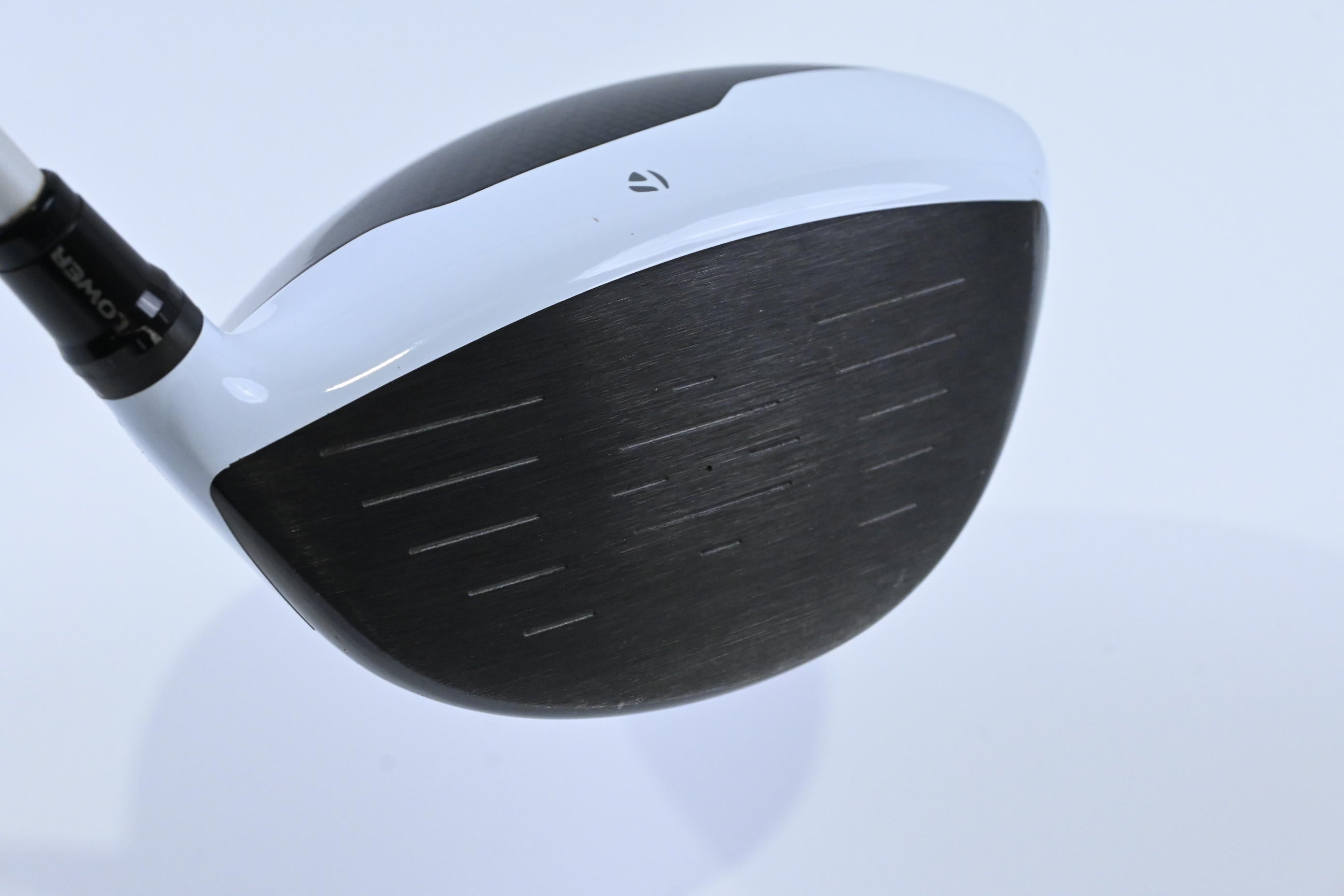 Left Hand Taylormade M2 2017 Driver / 10.5 Degree / Stiff Flex Aldila Rogue 60