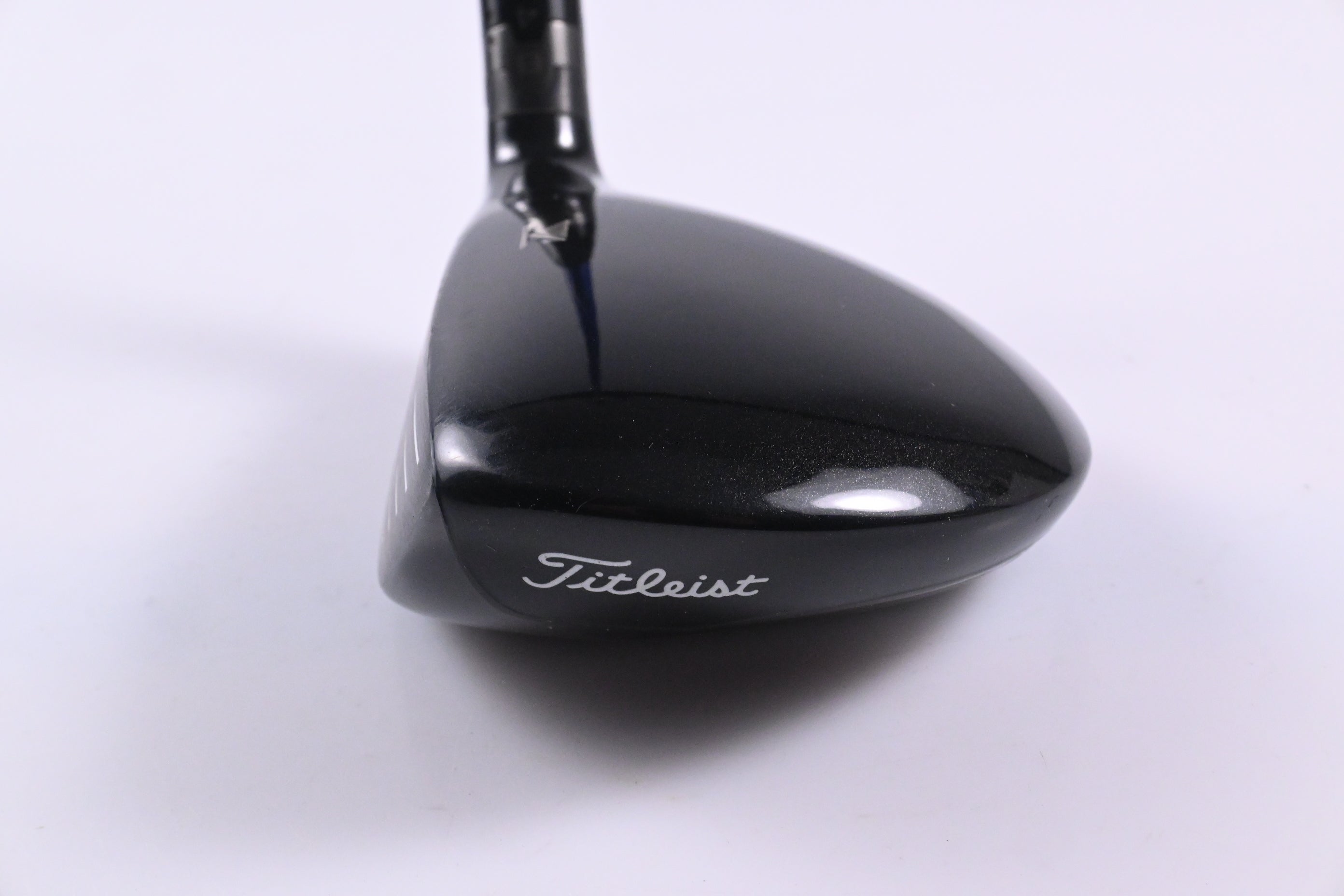 Titleist 913 F #5 Wood / 19 Degree / Regular Flex Diamana S+72 Shaft