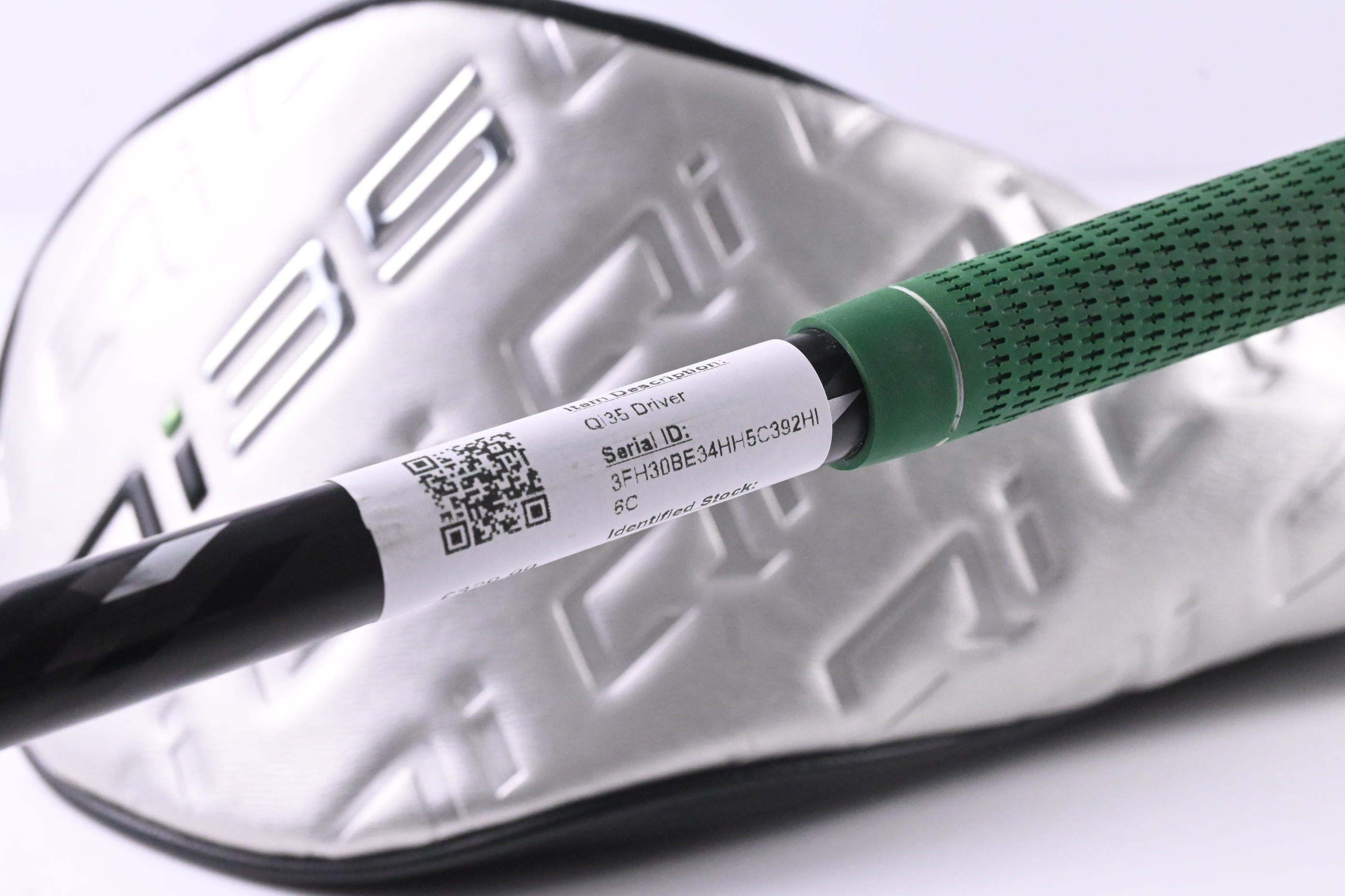 Taylormade Qi35 Driver / 10.5 Degree / Regular Flex Cypher 2.0 50 Shaft