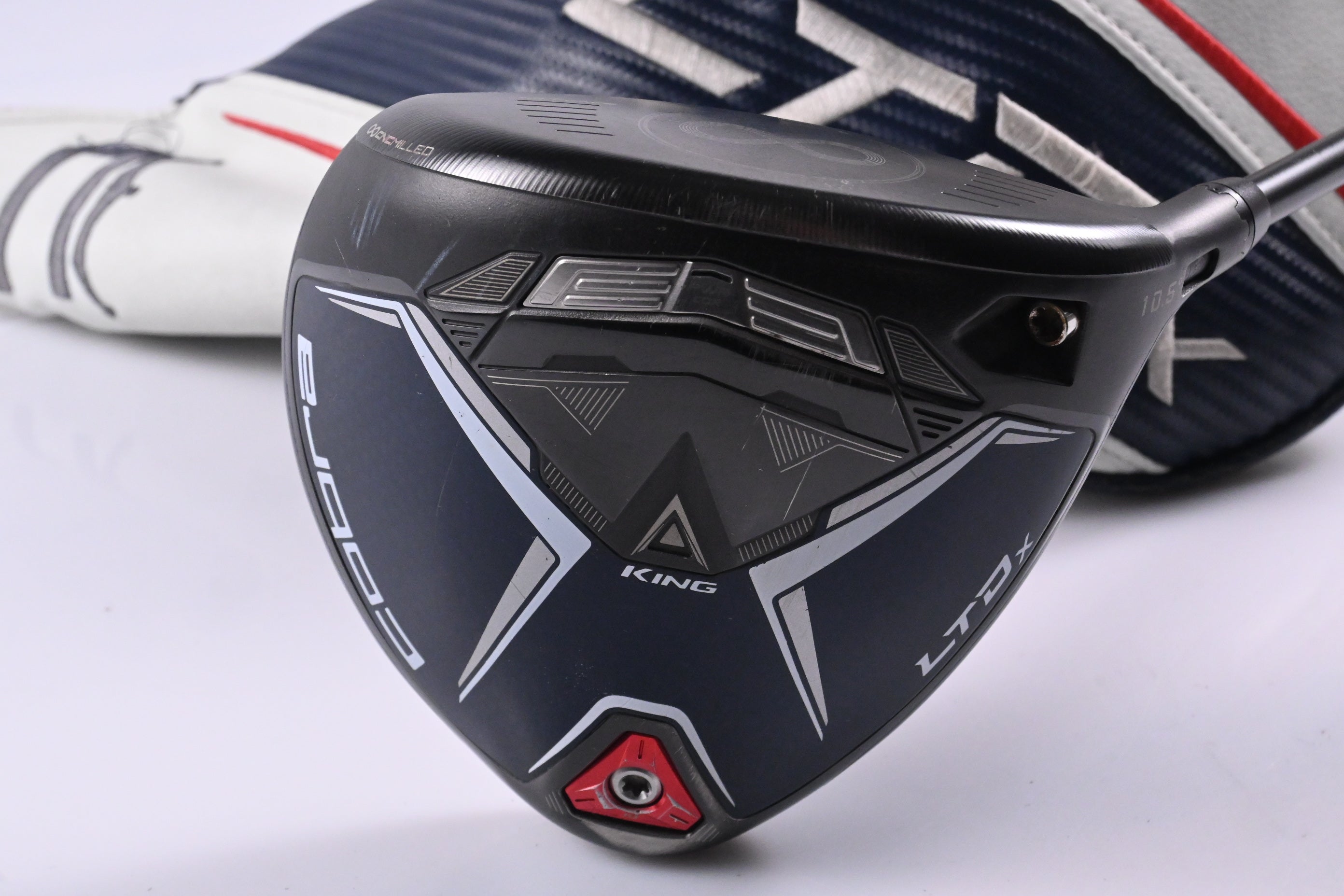 Cobra LTDx Driver / 10.5 Degree / Senior Flex UST Mamiya Helium Black 4 Shaft
