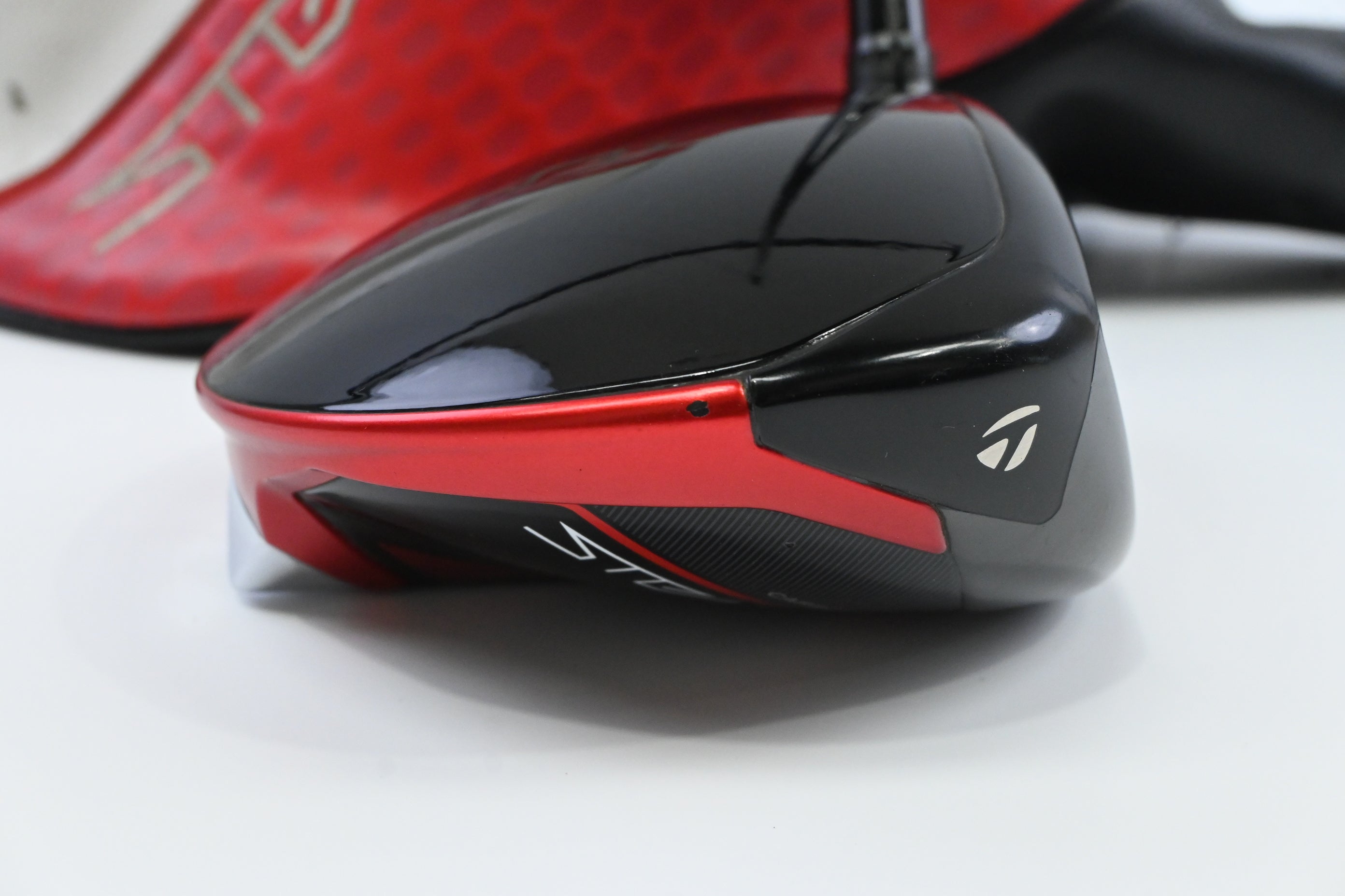 Taylormade Stealth 2 HD Driver / 12 Degree / Regular Flex Fujikura Ventus TR Red