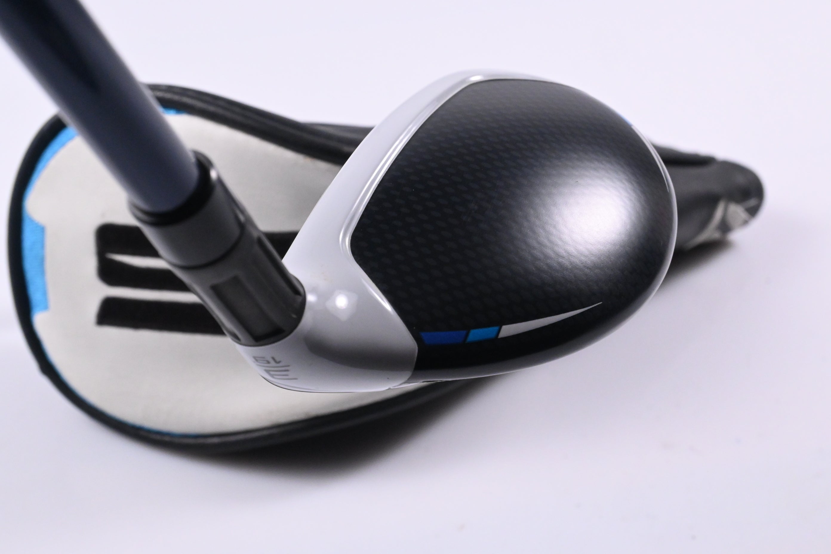Taylormade SIM2 Max #3 Hybrid / 19 Degree / Stiff Flex Fujikura Ventus Blue 7