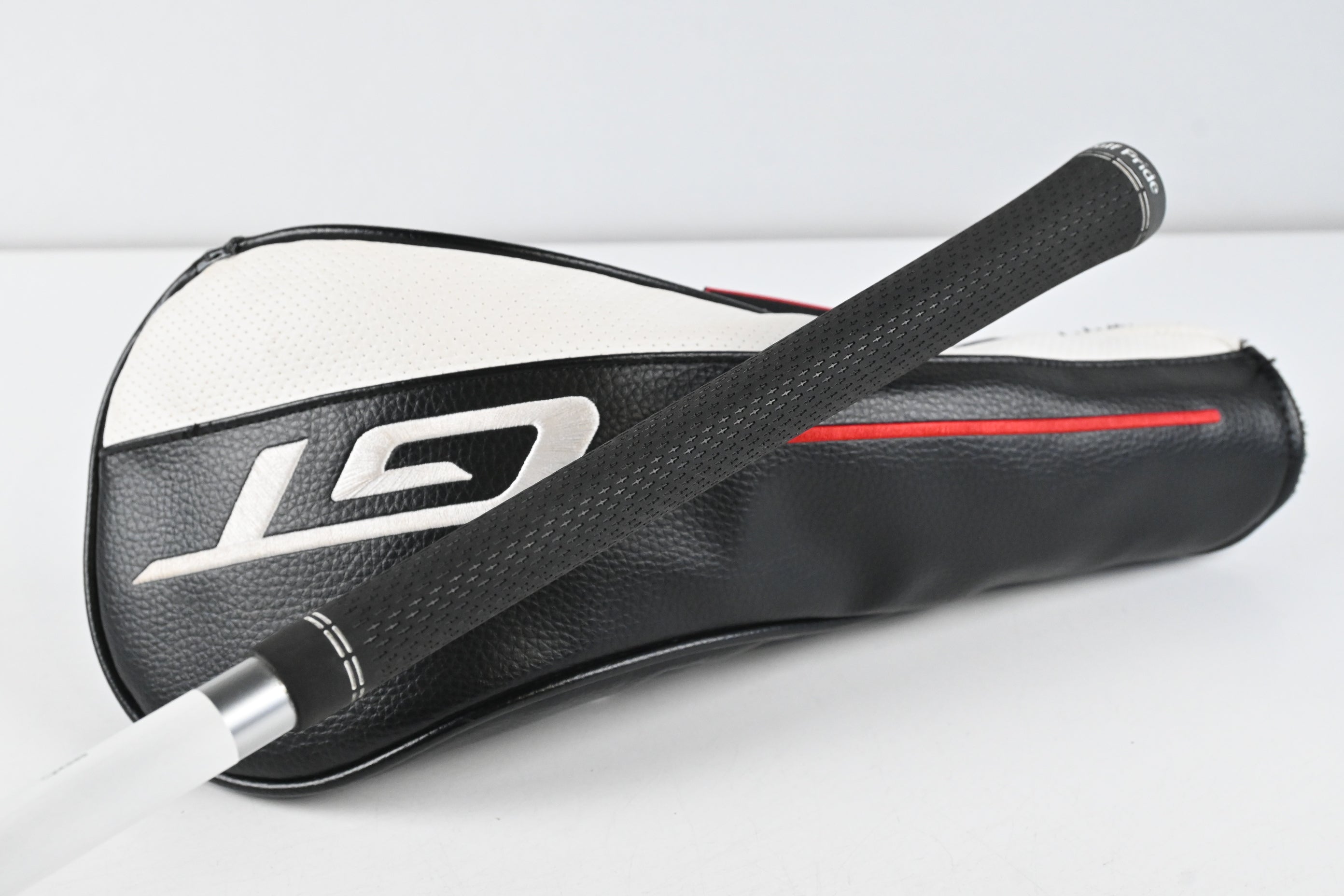 Titleist GT1 Driver / 10 Degree / Senior Flex Fujikura Air Speeder 40 Shaft